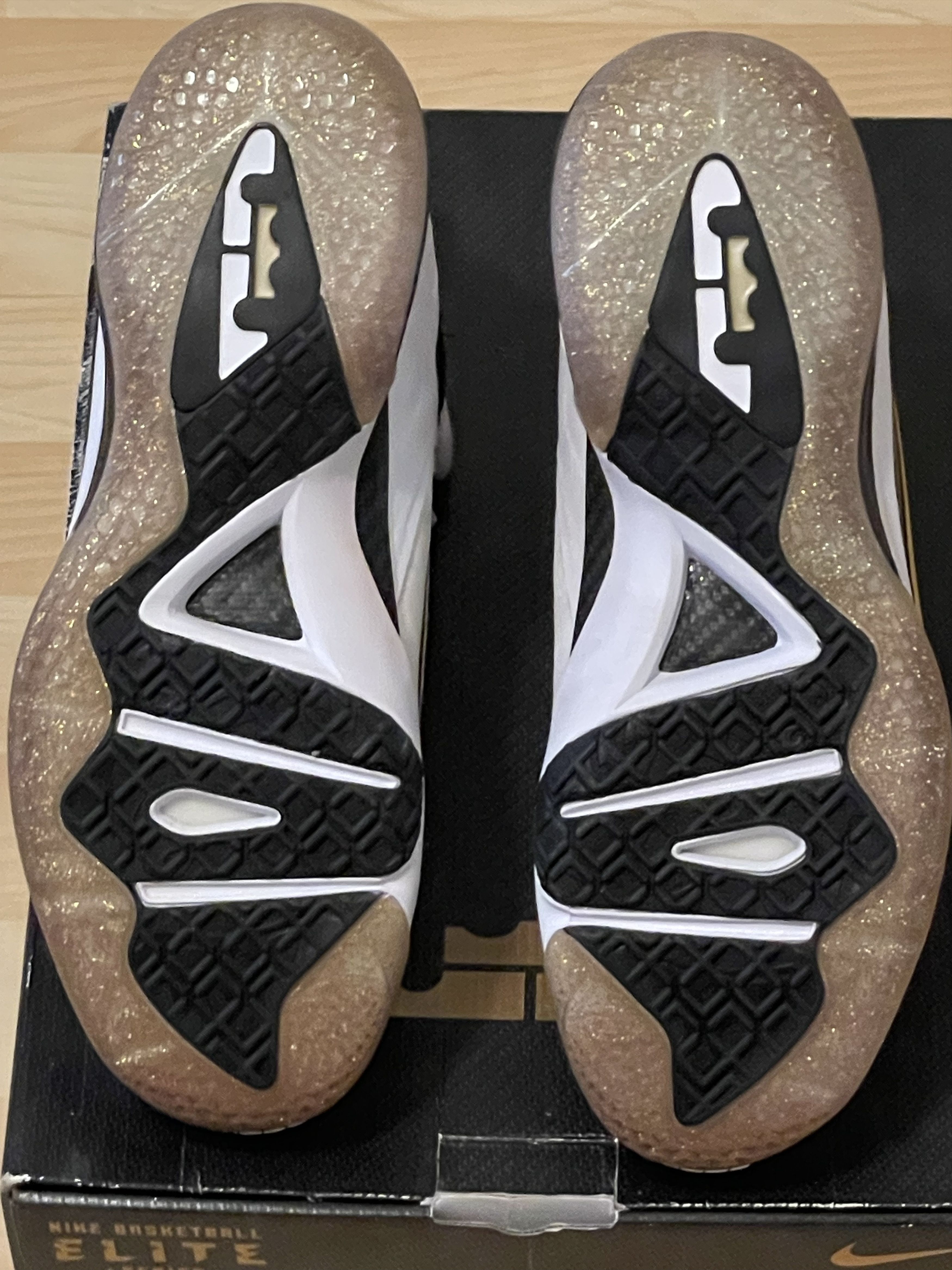 Nike Nike LeBron 9 Elite Home Size US 11.5 / EU 44-45 - 5 Thumbnail