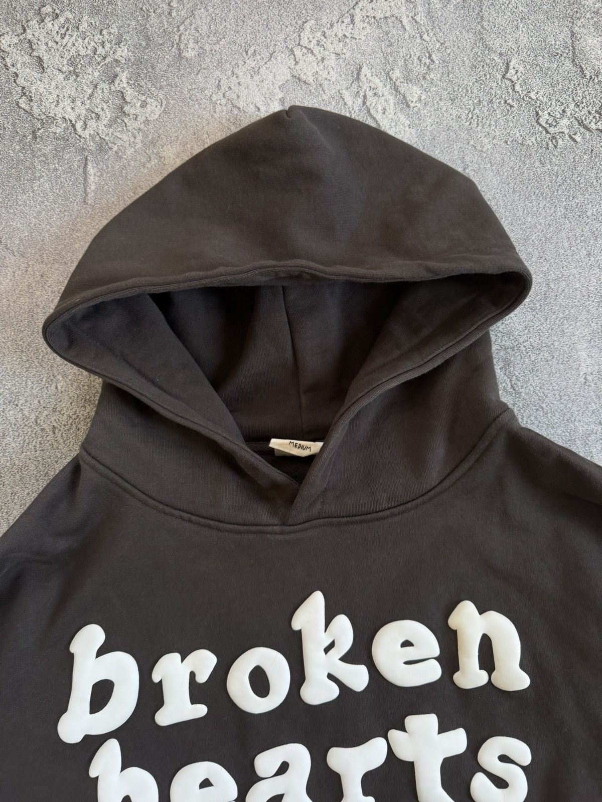 Broken Planet × Designer Broken Planet 🌍 “Broken hearts” skull 💀 brown hoodie relaxed Size US M / EU 48-50 / 2 - 4 Thumbnail