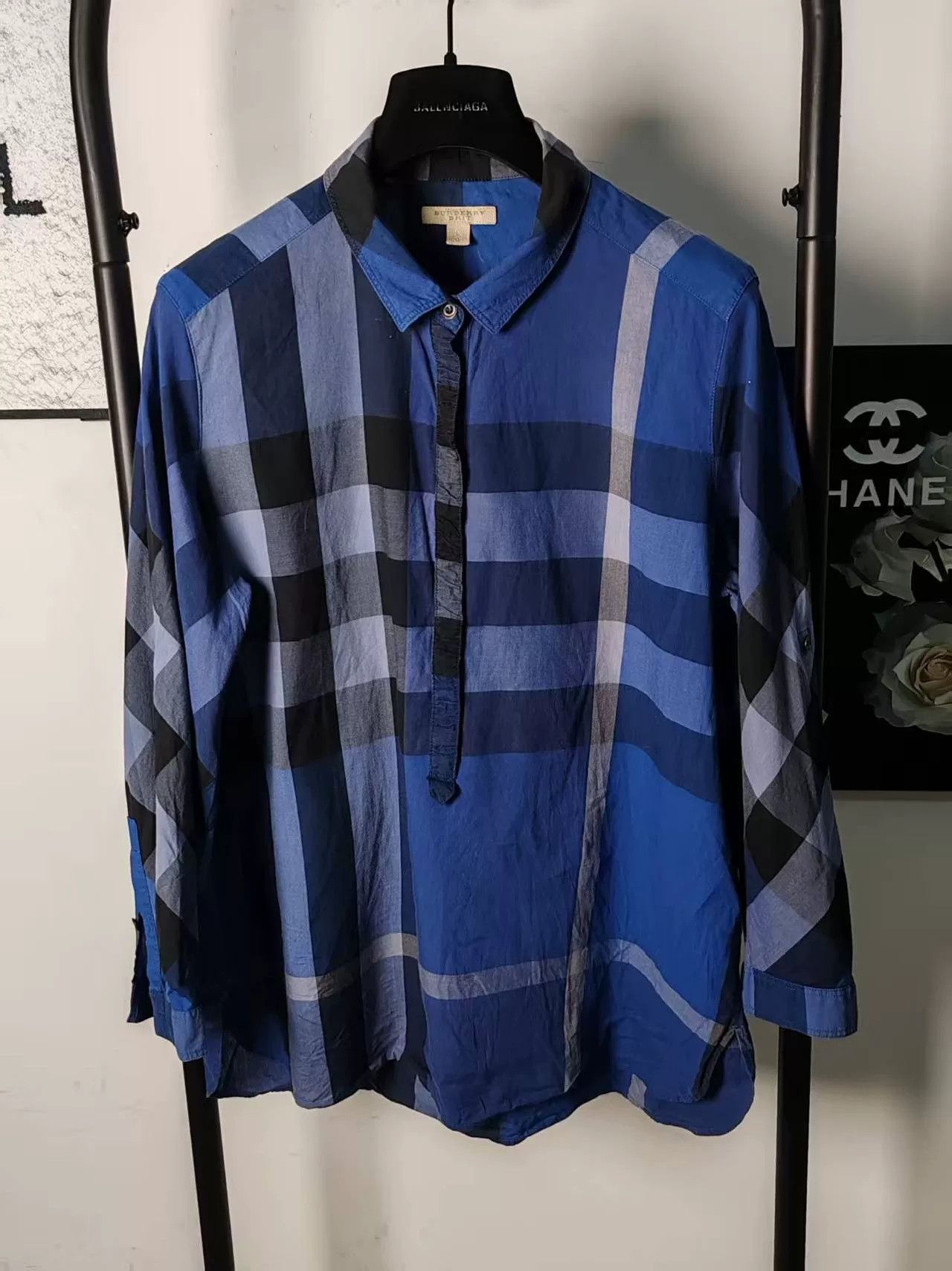 Burberry Burberry Plaid White Shirt l Men Size US L / EU 52-54 / 3 - 1 Thumbnail