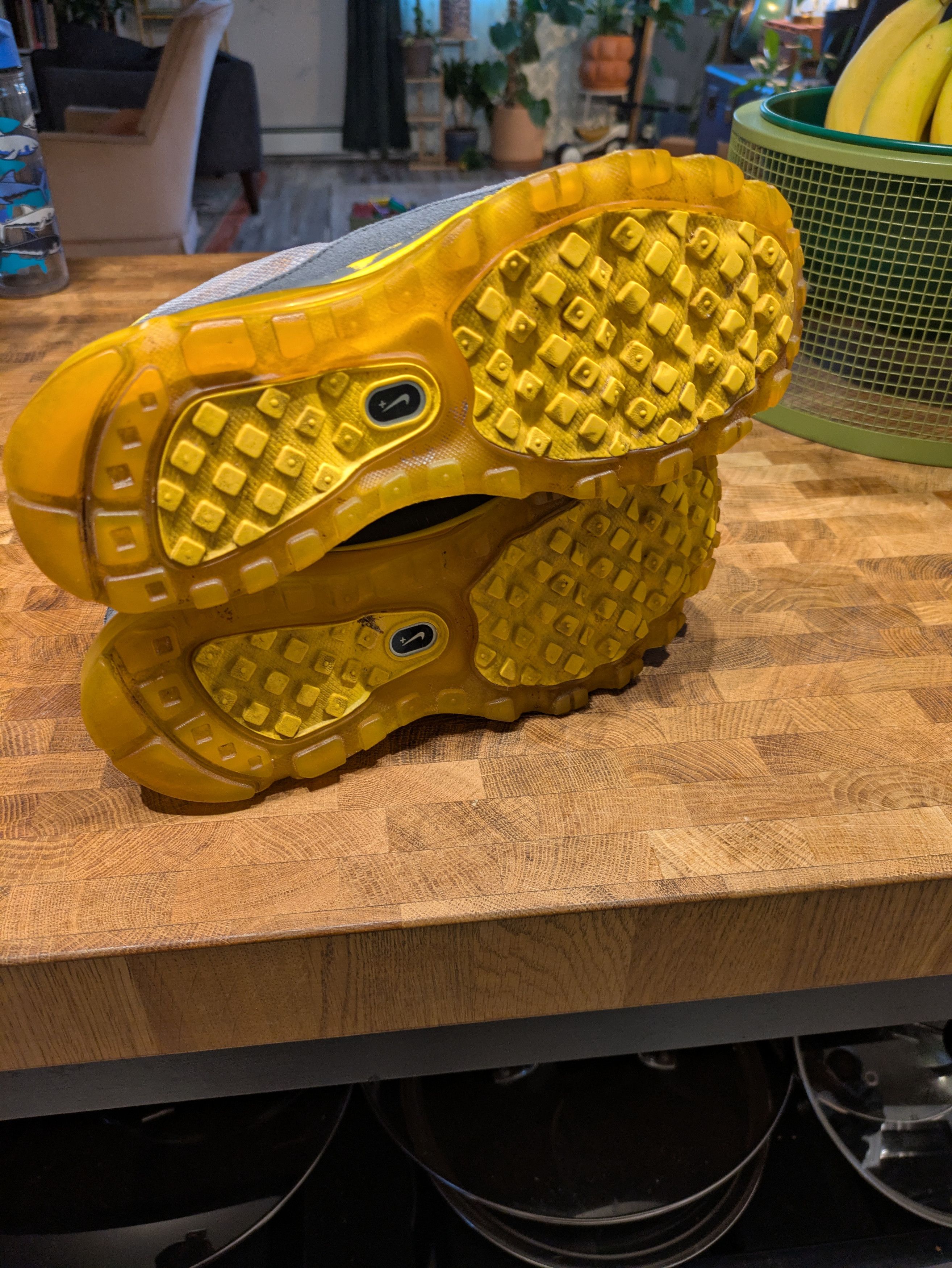 Nike Nike Air Max 95 Livestrong Size US 7.5 / IT 37.5 - 8 Thumbnail