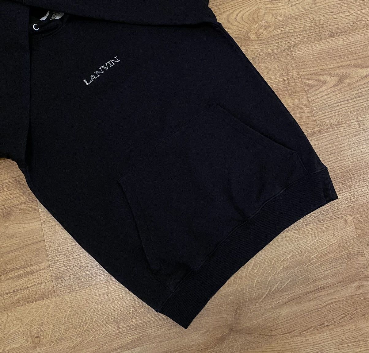 Lanvin Lanvin Paris Embroidered Centre Logo Hoodie Black x Luxury Size US M / EU 48-50 / 2 - 9 Thumbnail