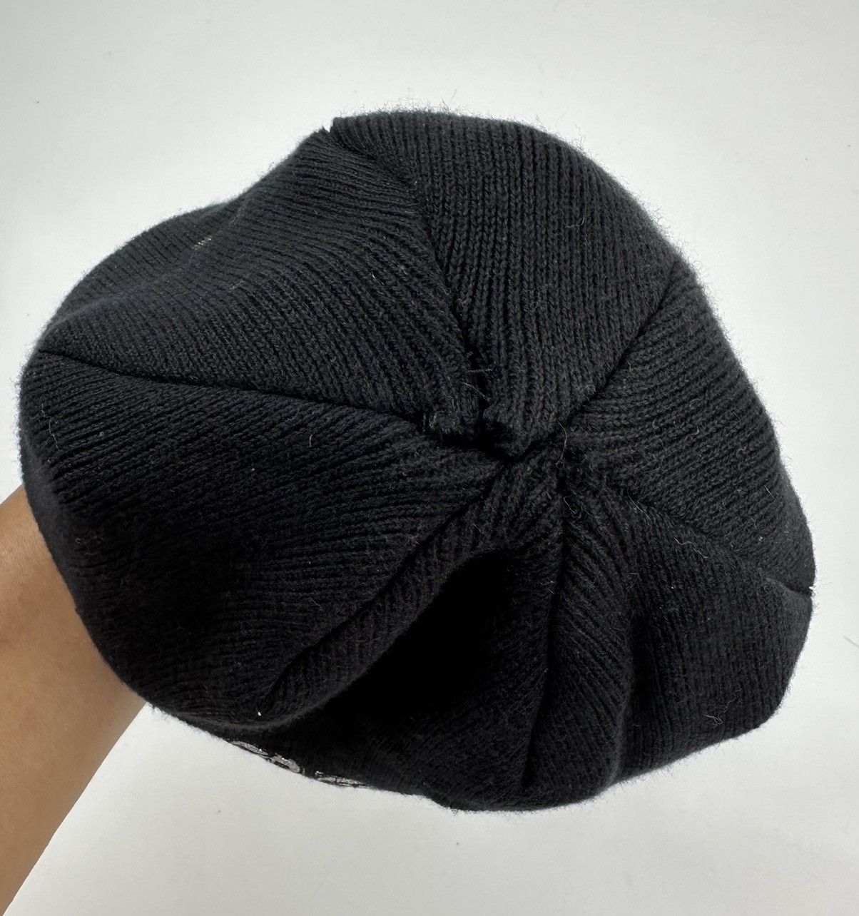 Seditionaries hangover wing of peace beanie hat snow cap Size ONE SIZE - 8 Thumbnail