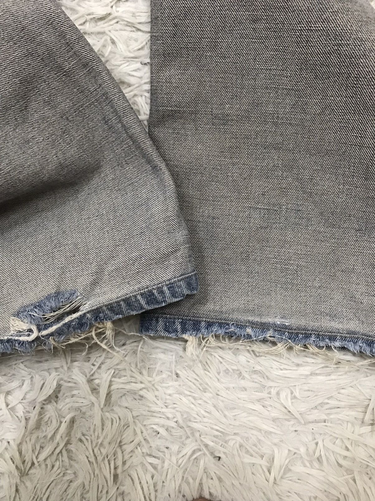Vintage Vintage Wrangler M1701 Redline Selvedge Distressed Denim Size US 29 - 10 Thumbnail