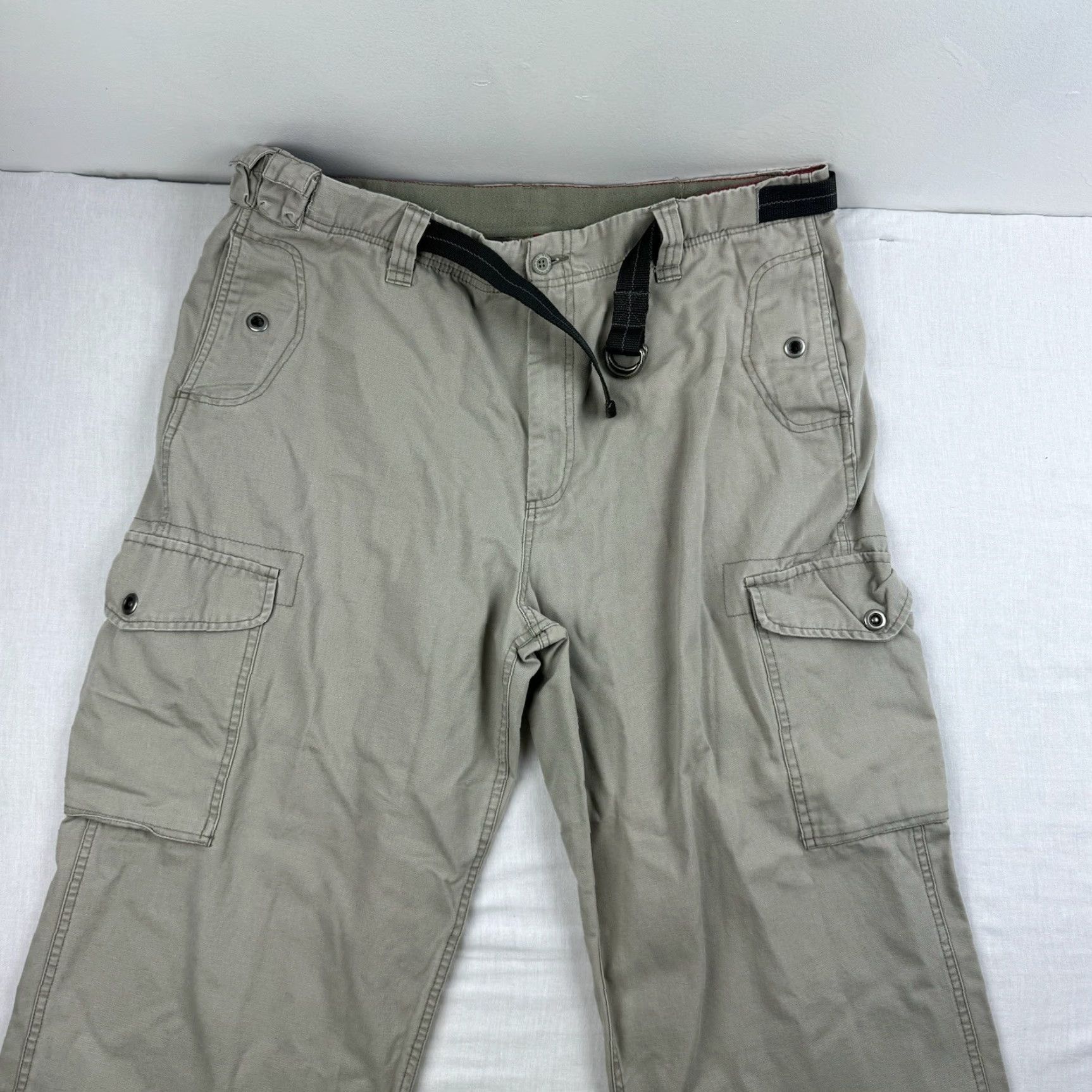 Old Navy VINTAGE Old Navy Cargo Pants Men 38 Regular Tan Beige Wide-Leg 28in Inseam Grunge Y2K Punk Hipster Baggy Size US 38 / EU 54 - 2 Thumbnail