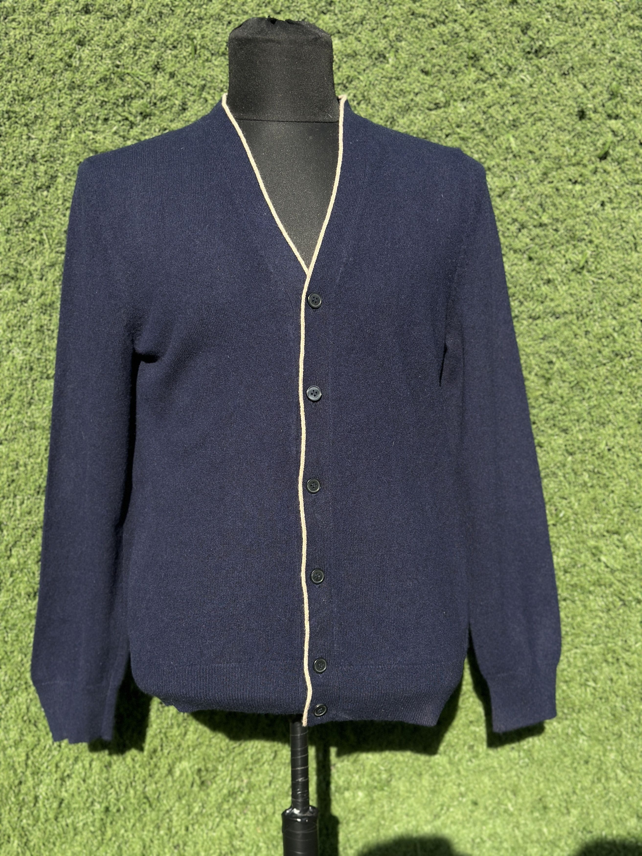 Iris von Arnim IRIS VON ARNIM 100% Cashmere V Neck Cardigan Sweater Size M Size M / US 6-8 / IT 42-44 - 9 Thumbnail