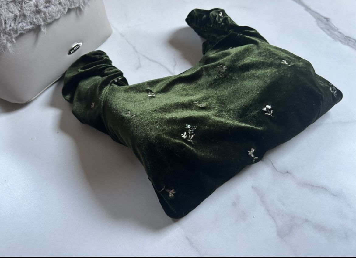 Japanese Brand Vintage-Style Embroidered Knit Top - Japan Exclusive Size S / US 4 / IT 40 - 1 Thumbnail