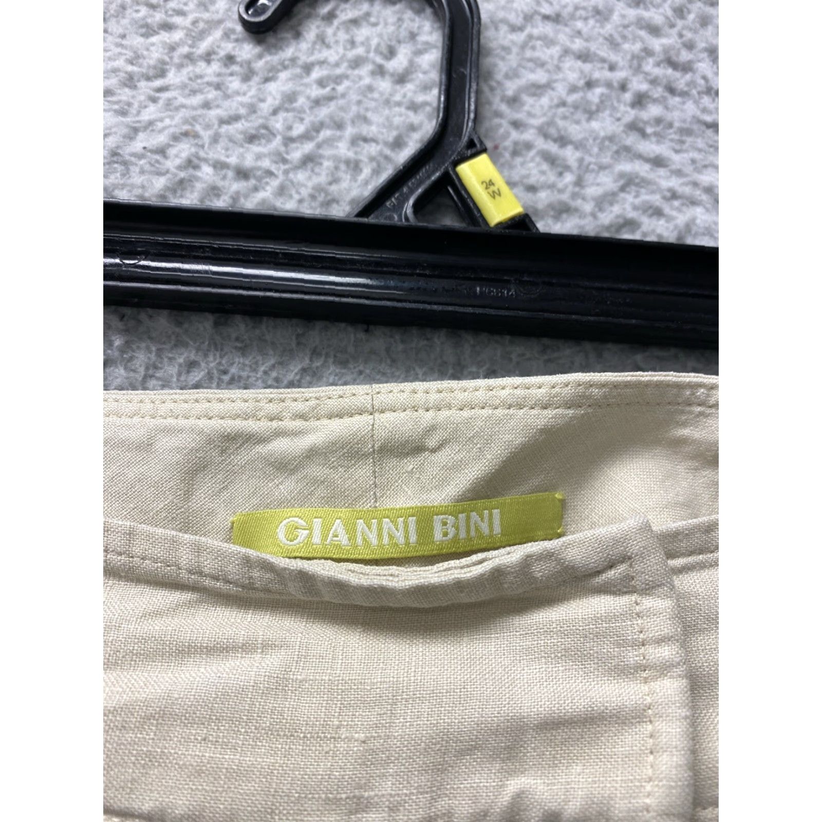 Vintage VINTAGE Gianni Bini Women's Shorts Khaki Linen Spring 12 Tan Boyfriend Low Rise 4 Inseam Size 34" / US 12 / IT 48 - 2 Thumbnail