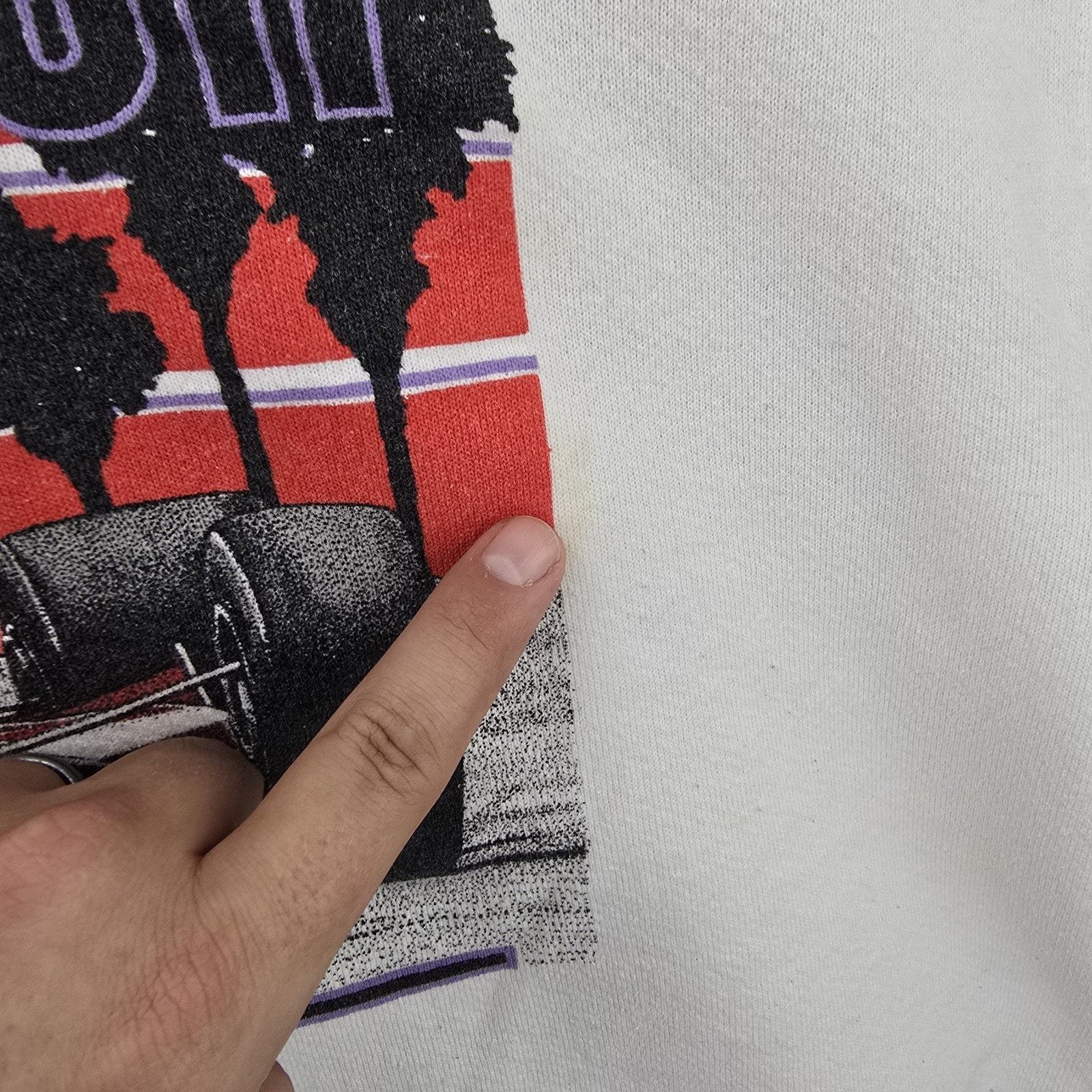Fruit Of The Loom Vintage Long Beach Street Heat 1996 Sweatshirt Large 90s Size US L / EU 52-54 / 3 - 6 Thumbnail