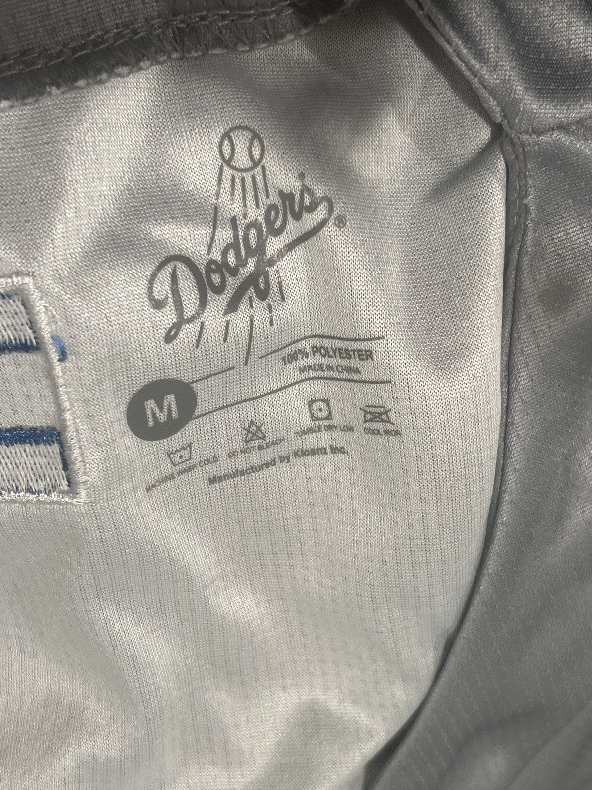 MLB LA Dodgers Salvadoran Heritage Night Salvador SGA Jersey Size US M / EU 48-50 / 2 - 6 Thumbnail