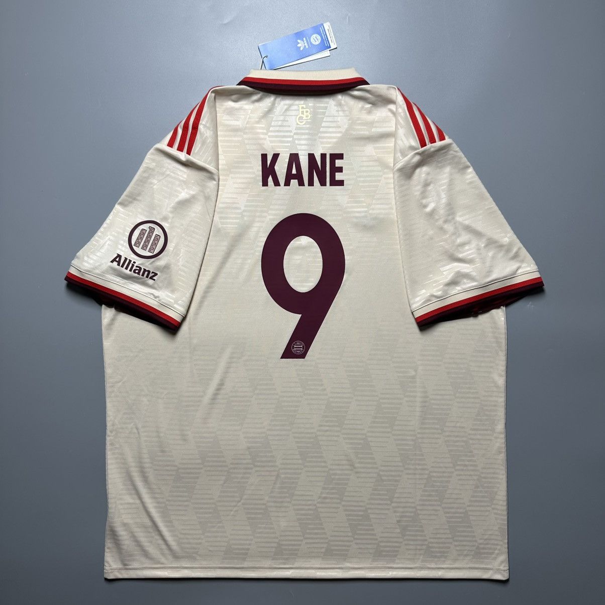 Vintage BAYERN ADIDAS 2024/2025 FOOTBALL THIRD JERSEY #9 KANE Size US XXL / EU 58 / 5 - 1 Thumbnail