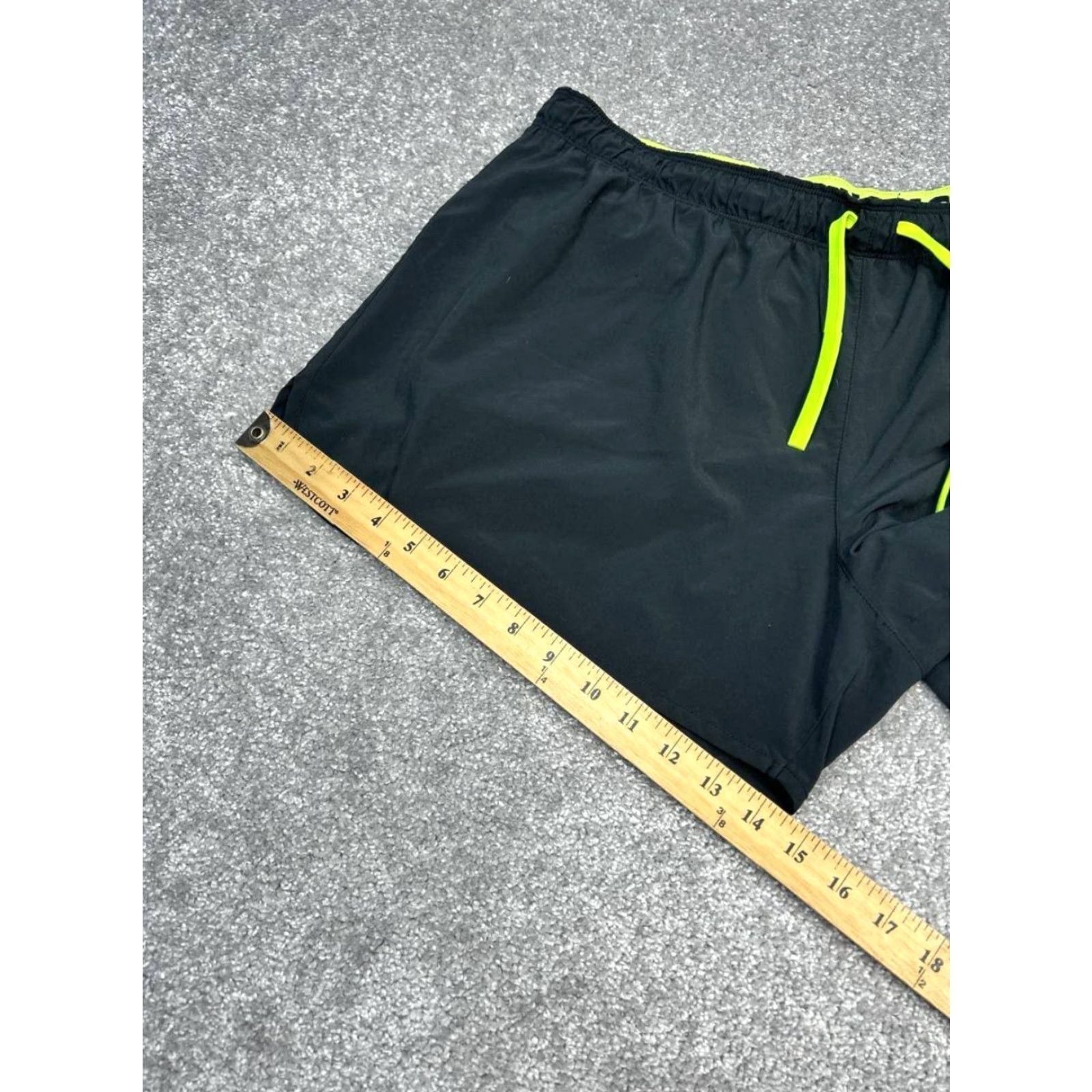Nike Nike Running Shorts Womens XL Black Dri Fit Compression Liner Lacrosse Logo - Activewear, Nike Brand, Women, XL, Black, Running & Gym, 90s? Size 40" / US 18 - 5 Thumbnail