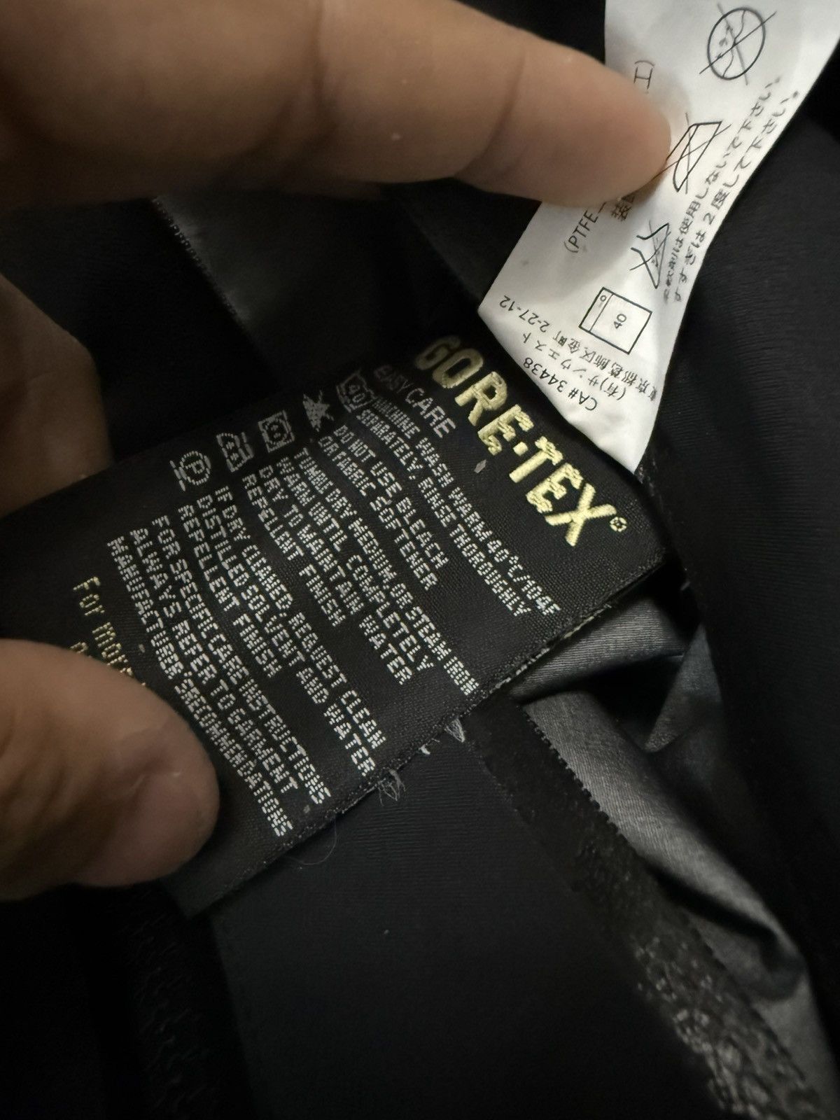Arc'teryx Y2k Arc’teryx Beta AR Canada made Size US S / EU 44-46 / 1 - 19 Thumbnail