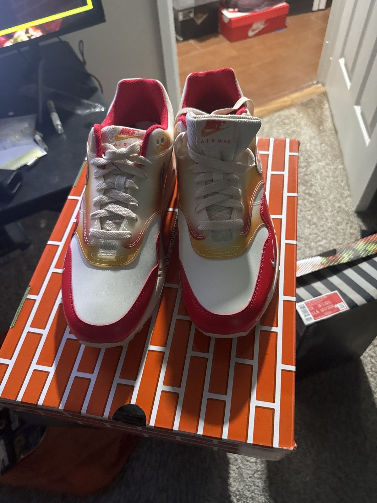 Other Air max 1 87 Size US 11 / EU 44 - 1 Thumbnail