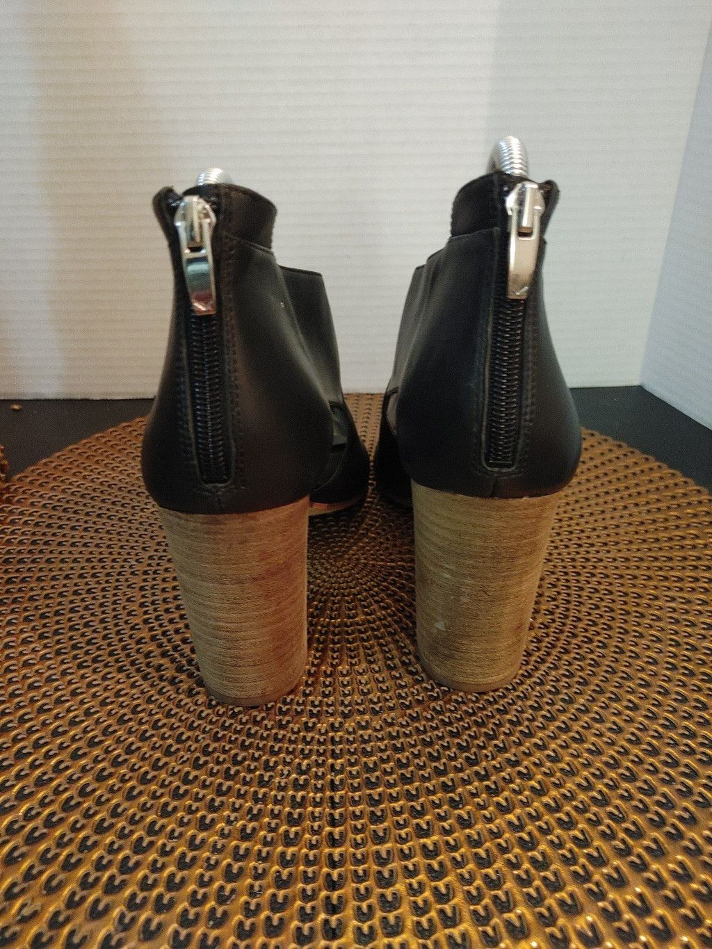 Other Via Spiga Peep Toe Heels Size 9M Size US 9 / IT 39 - 4 Thumbnail