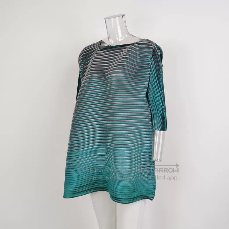 Issey Miyake Issey Miyake Color-Blocked Short Sleeve Top Size L / US 10 / IT 46 - 2 Thumbnail