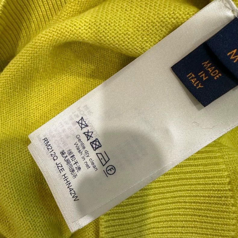 Louis Vuitton Louis Vuitton Solid color micro mark round neck pullover l Size US M / EU 48-50 / 2 - 6 Thumbnail