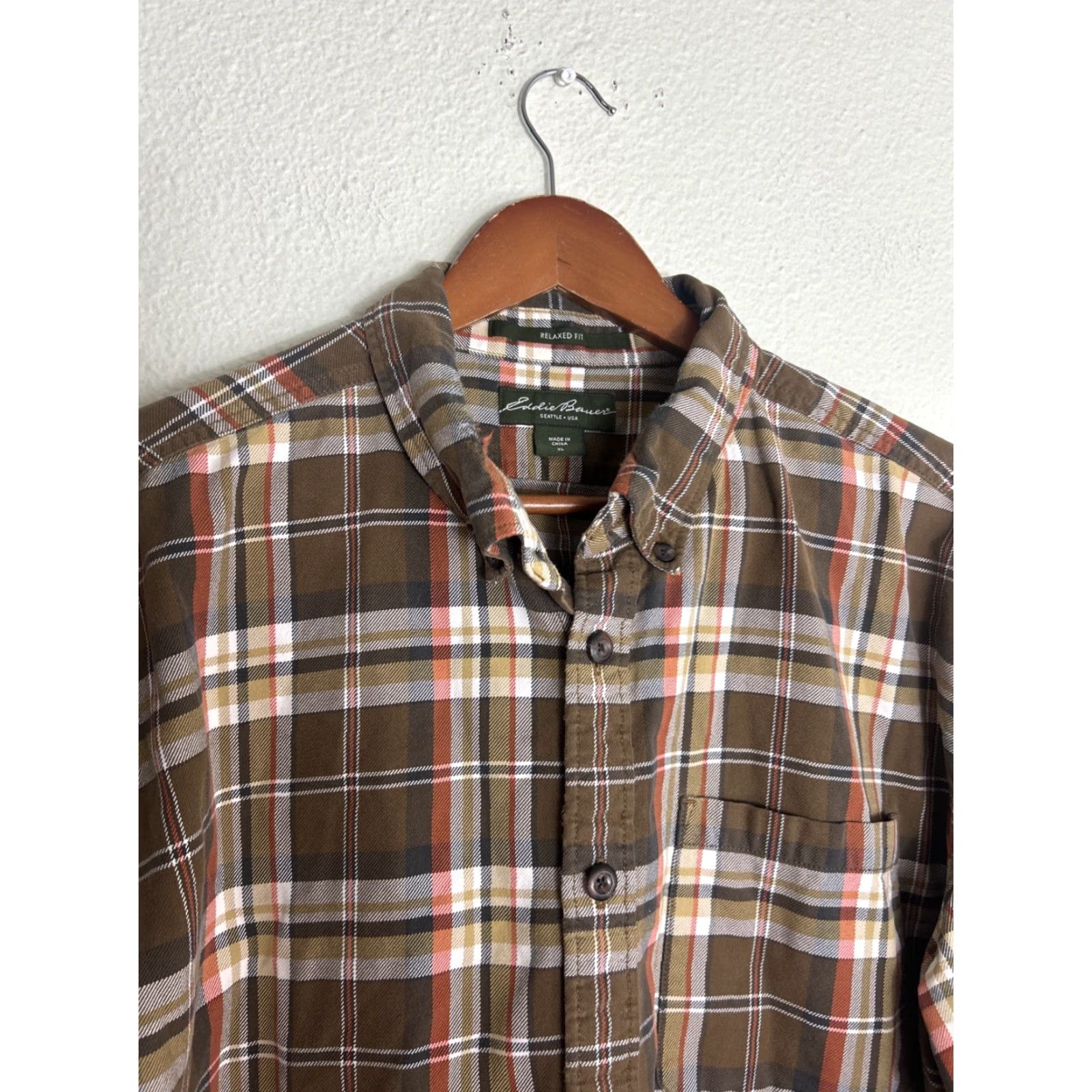 Eddie Bauer Eddie Bauer Mens XL Long Sleeve Plaid Flannel Shirt Orange Brown Cotton Size US XL / EU 56 / 4 - 3 Thumbnail