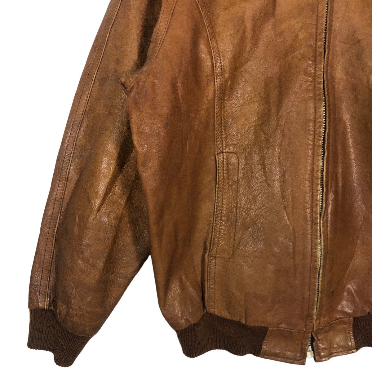 Japanese Brand 🔥90’s Vintage Leather Bomber Jacket Free Time Issey Miyake Size US XL / EU 56 / 4 - 3 Thumbnail