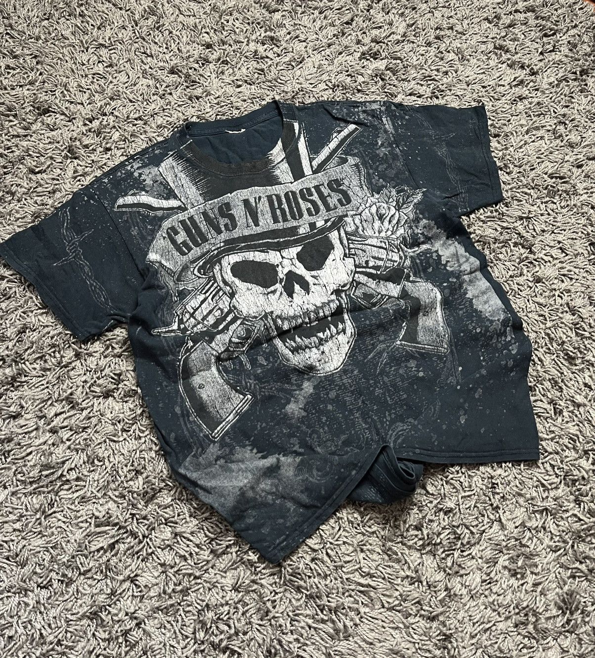 Guns N' Roses Guns N' Roses AOP Distressed Rock Band Tee / Rare Design Size US L / EU 52-54 / 3 - 1 Thumbnail