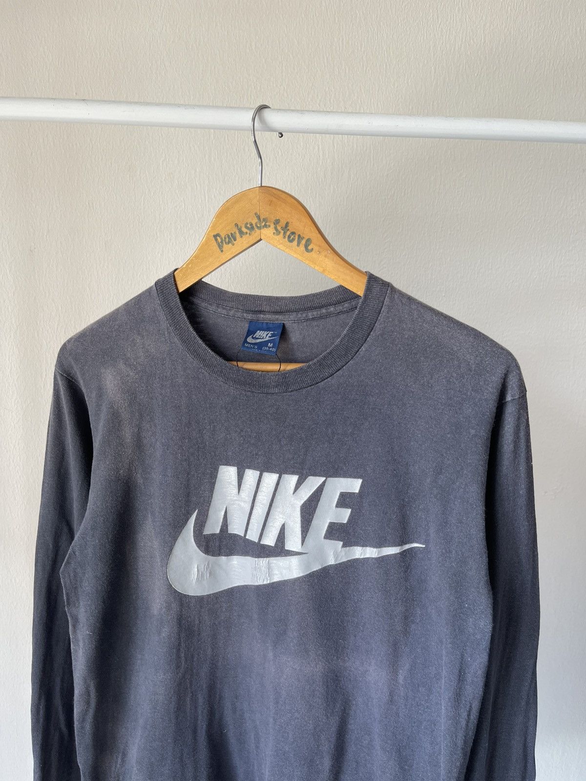Nike × Vintage 80s Nike Blue Tag Faded Long Sleeve Size US M / EU 48-50 / 2 - 3 Thumbnail