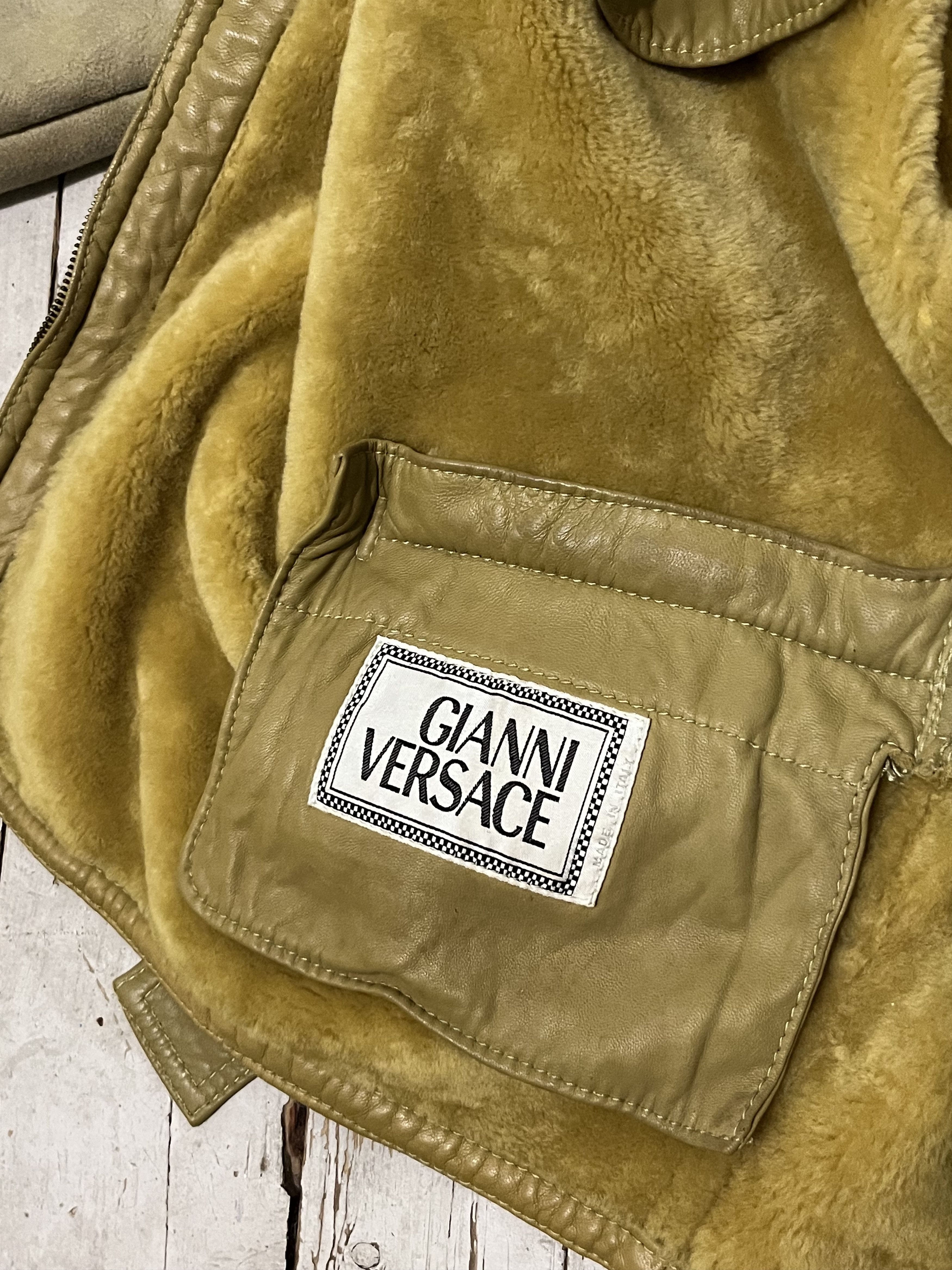 Versace × Vintage Runway 80s Gianni Versace Shearling Jacket Vintage Size XL / US 12-14 / IT 48-50 - 18 Thumbnail