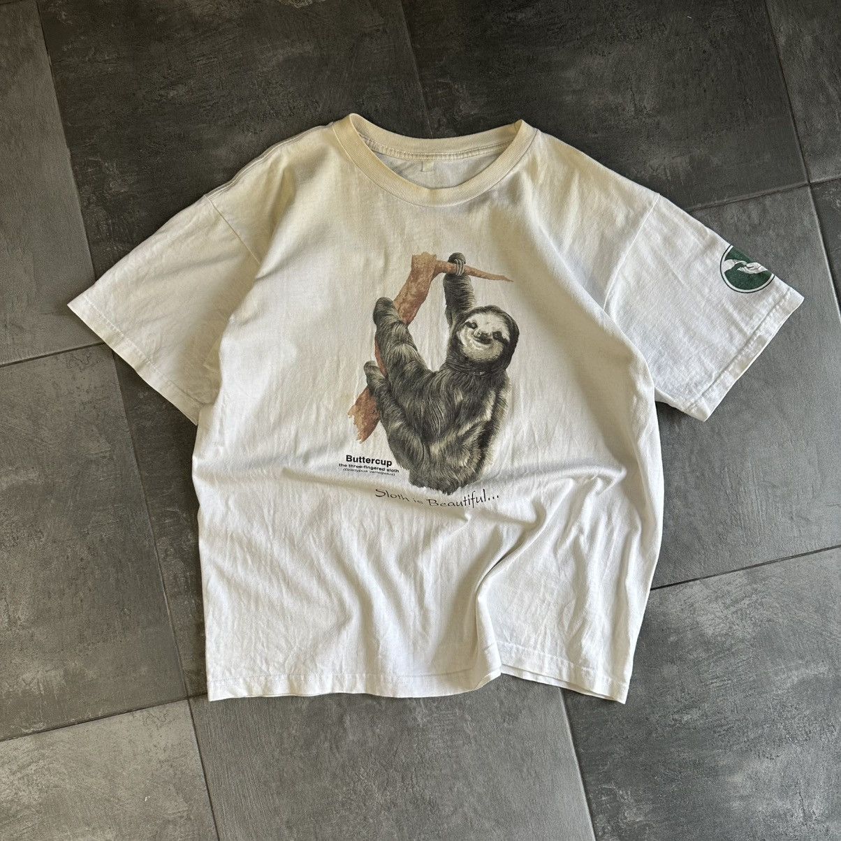 Japanese Brand × Vintage Vintage Buttercup the three - fingered sloth T-shirts 00s Size US L / EU 52-54 / 3 - 2 Thumbnail