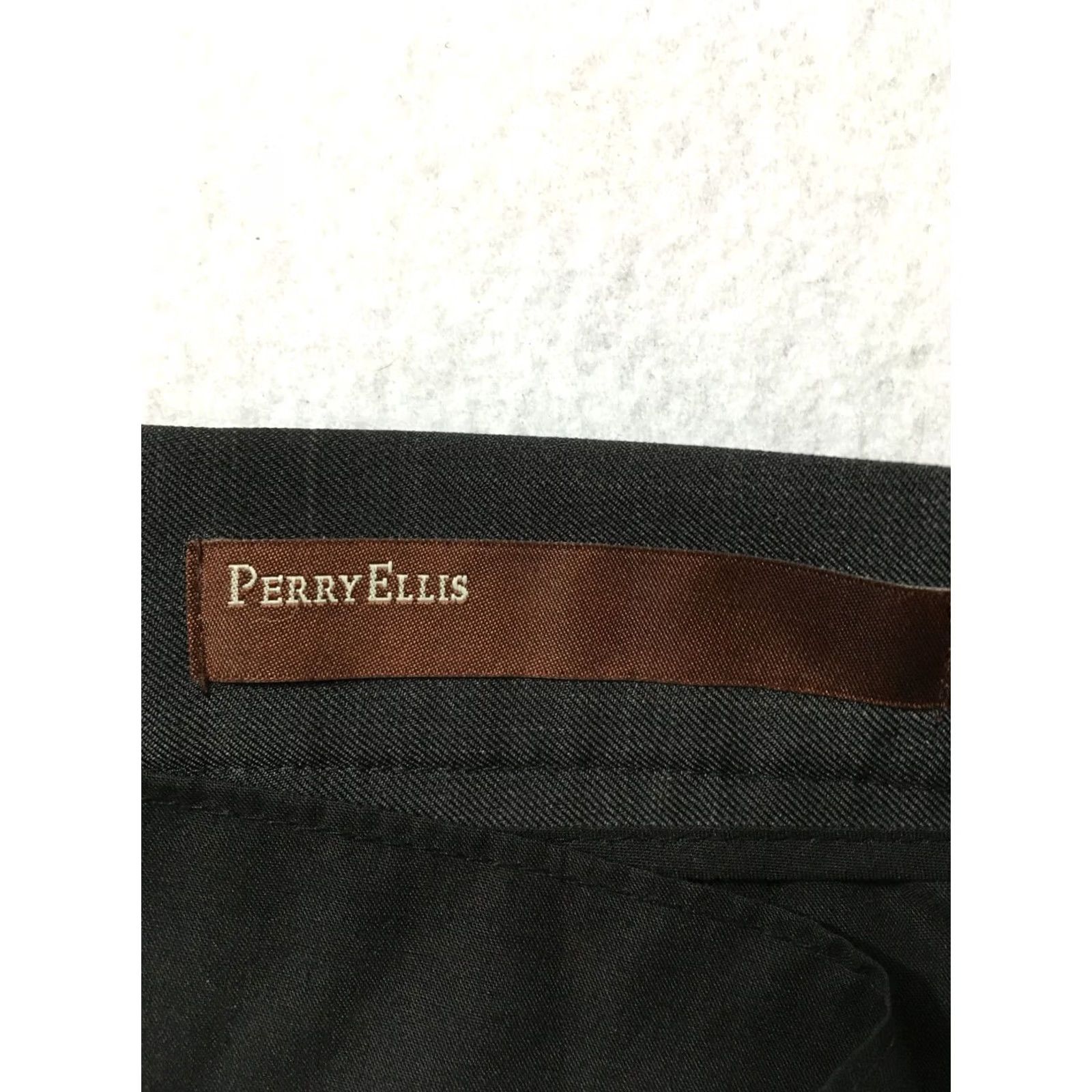 Perry Ellis Perry Ellis Anywhere Pants Men’s 36 X 30 Gray Charcoal Dress Slim Big & Tall Pants Mens 36 Gray Chino Polyester Vintage Size US 36 / EU 52 - 2 Thumbnail