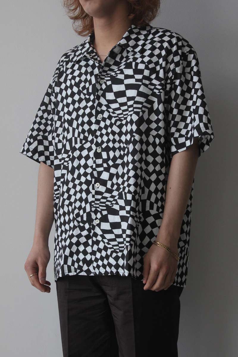 Hope HOPE Stockholm Blaze Checkered Short Sleeve Boxy Button Up Size US L / EU 52-54 / 3 - 1 Thumbnail
