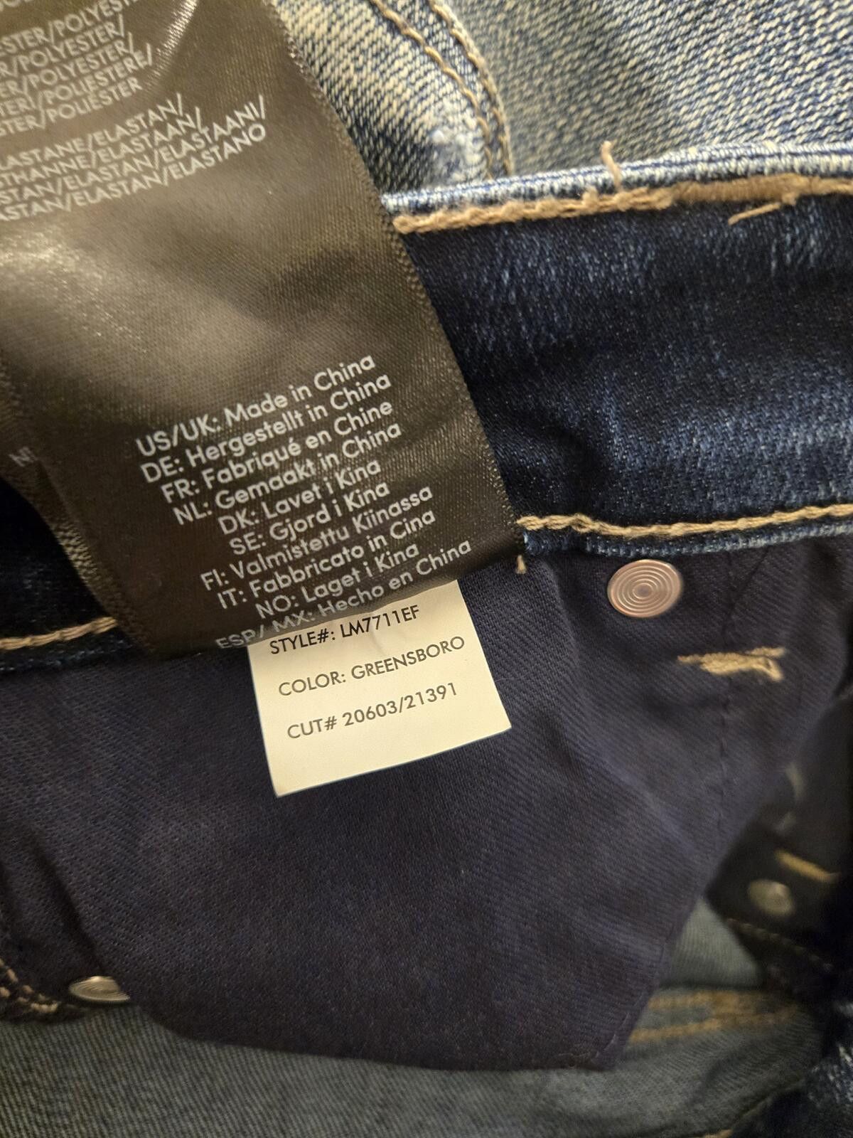 Other Liverpool Hannah High-Rise Cropped Flare Jeans Distressed Size 25" / US 0 / IT 36 - 6 Thumbnail