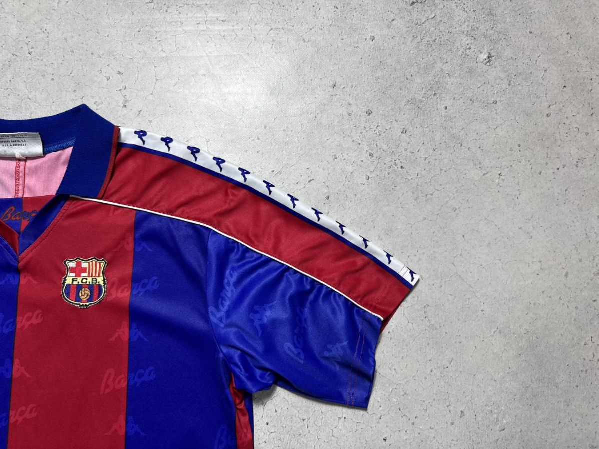 Kappa Kappa FC Barcelona 1992/1995 Vintage Soccer Jersey Rivaldo Size US XL / EU 56 / 4 - 2 Thumbnail