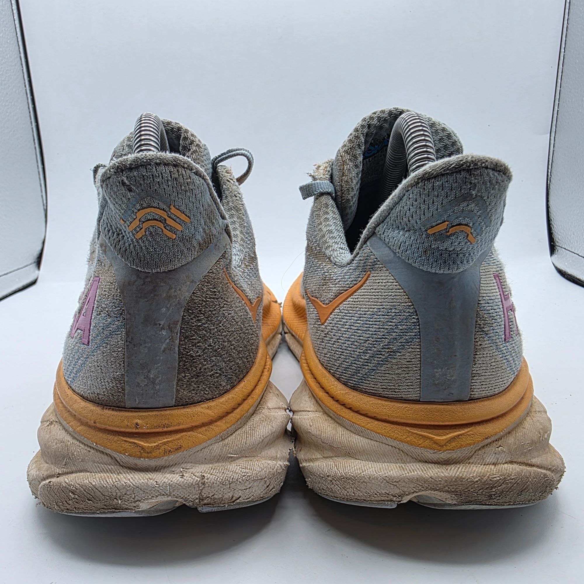 Hoka Hoka One One Clifton 9 Womens Sise 9 B Gray Orange Athletic Size US 9 / IT 39 - 5 Thumbnail