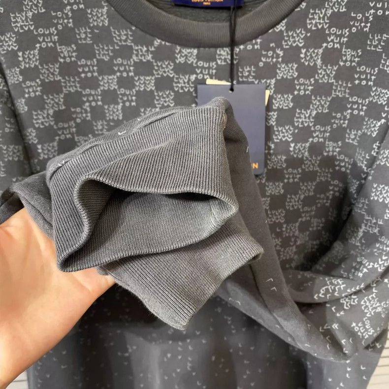 Louis Vuitton LOUIS VUITTON Checkerboard Gradient Small Plane Full Print Size US L / EU 52-54 / 3 - 6 Thumbnail