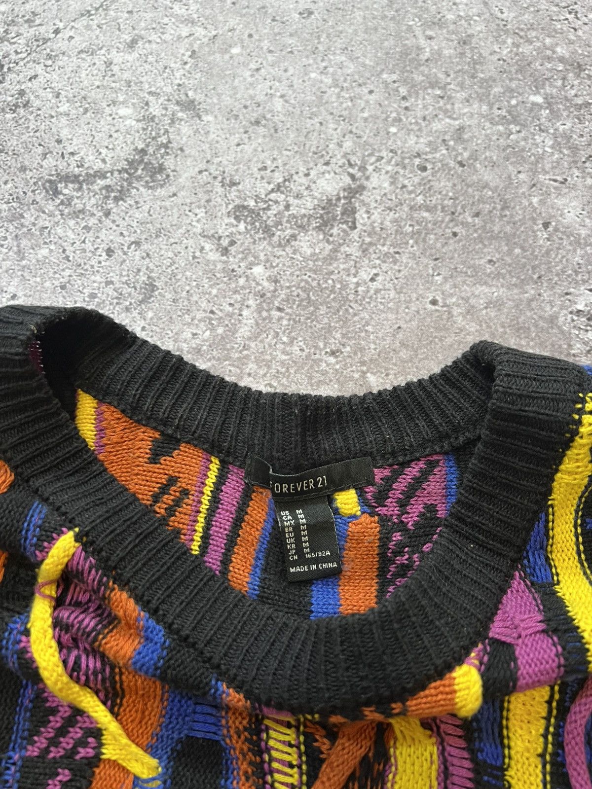 Other Vintage Coogi Style Cropped Sweater Geometric Knit Pattern Size US M / EU 48-50 / 2 - 4 Thumbnail