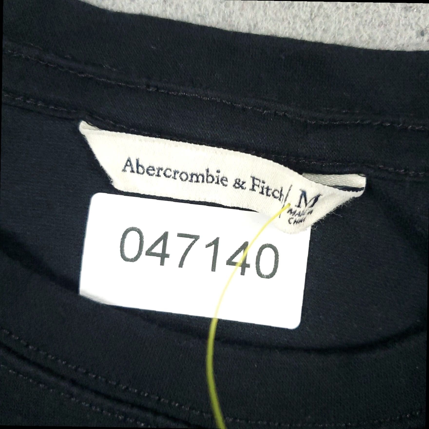 Abercrombie & Fitch Abercrombie Fitch Womens Medium Black Pullover Sweatshirt Size M / US 6-8 / IT 42-44 - 8 Thumbnail