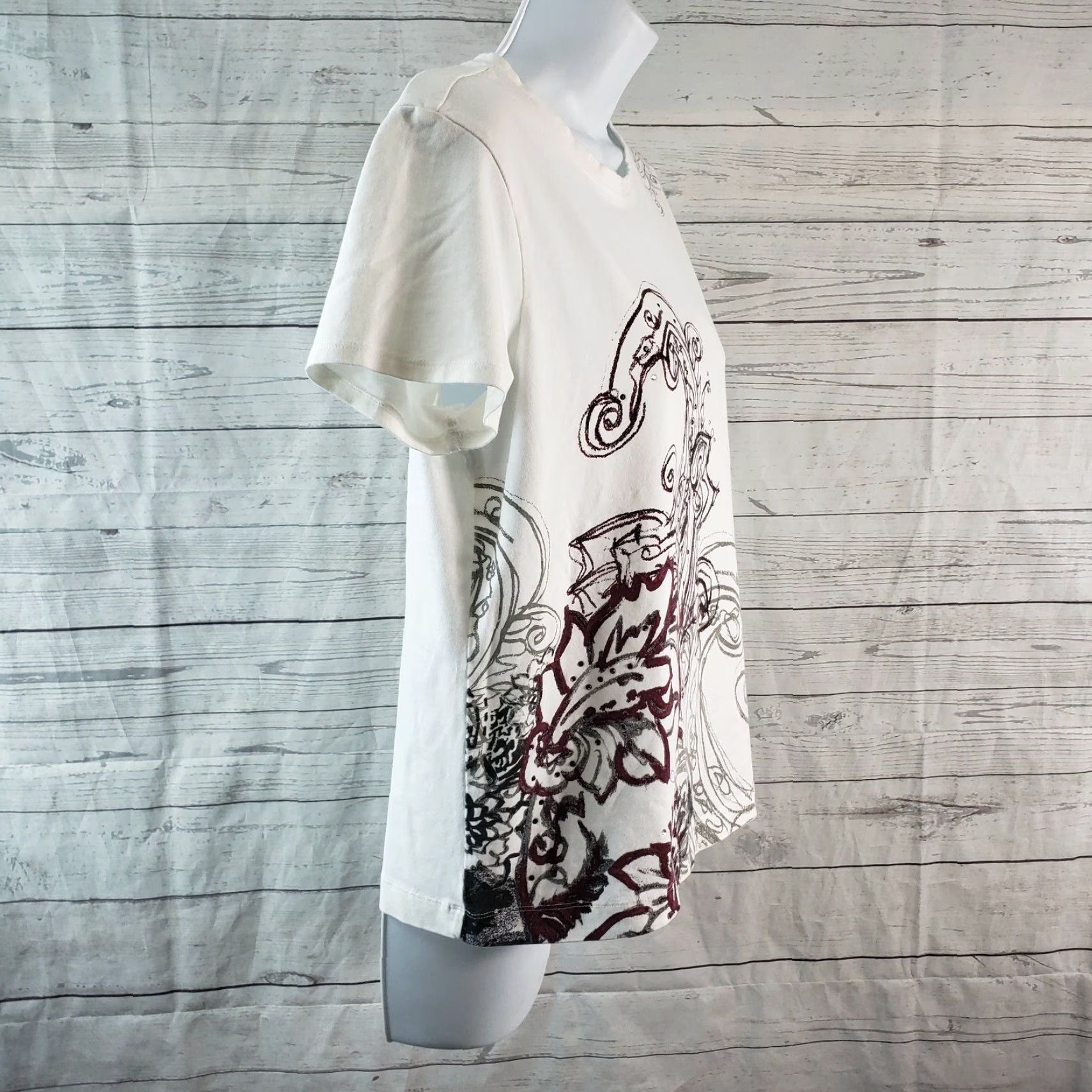 Vintage Chico's Zenergy Womens Tee Sz M Gray Maroon Embellished Short Sleeve Shirt Womens Size 32" / US 10 / IT 46 - 3 Thumbnail