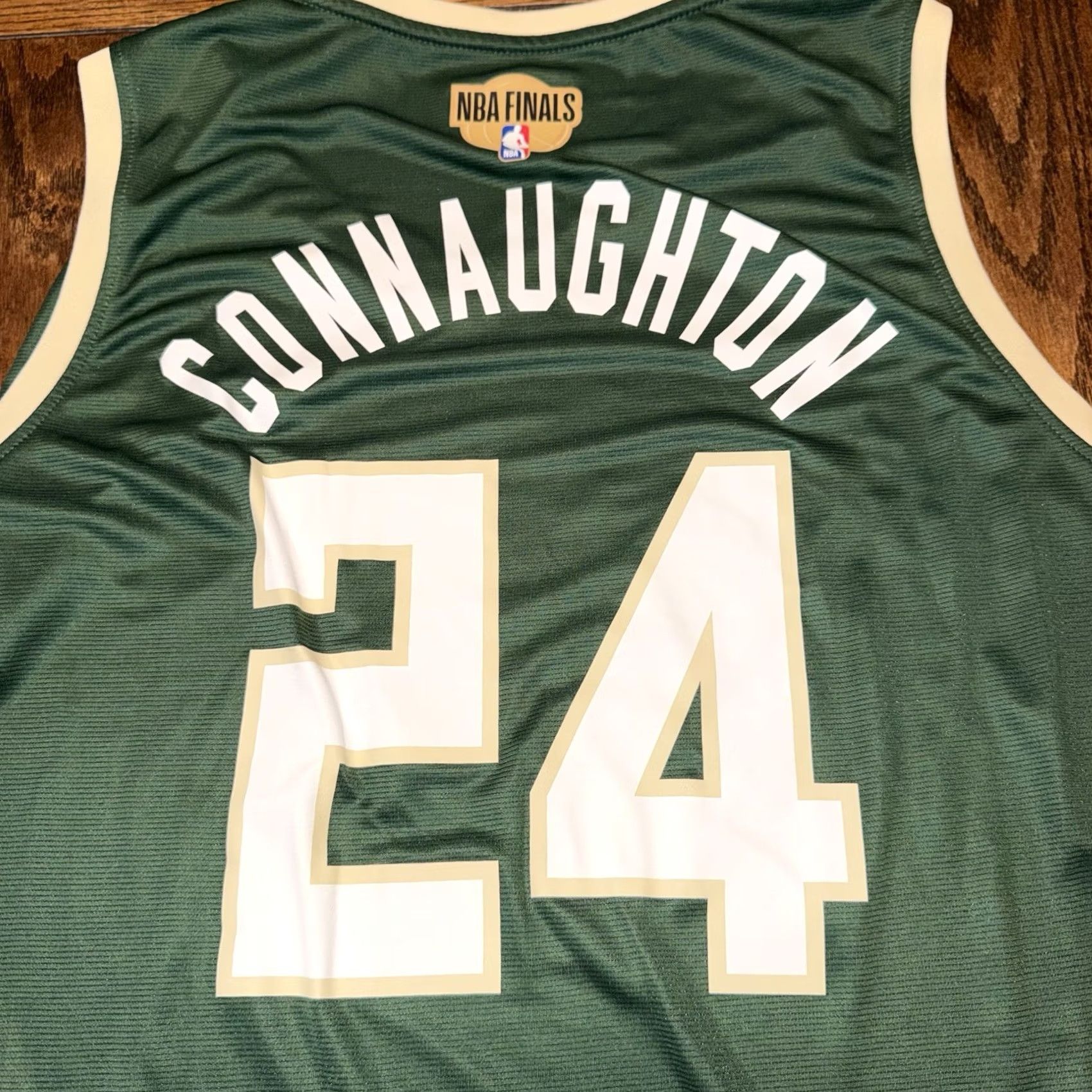 Vintage Milwaukee Bucks Connaughton #24 Championship Jersey XL Tank Basketball Fanatics Unisex Adults Sleeve Sleeveless Green Regular Size Size US XL / EU 56 / 4 - 4 Thumbnail