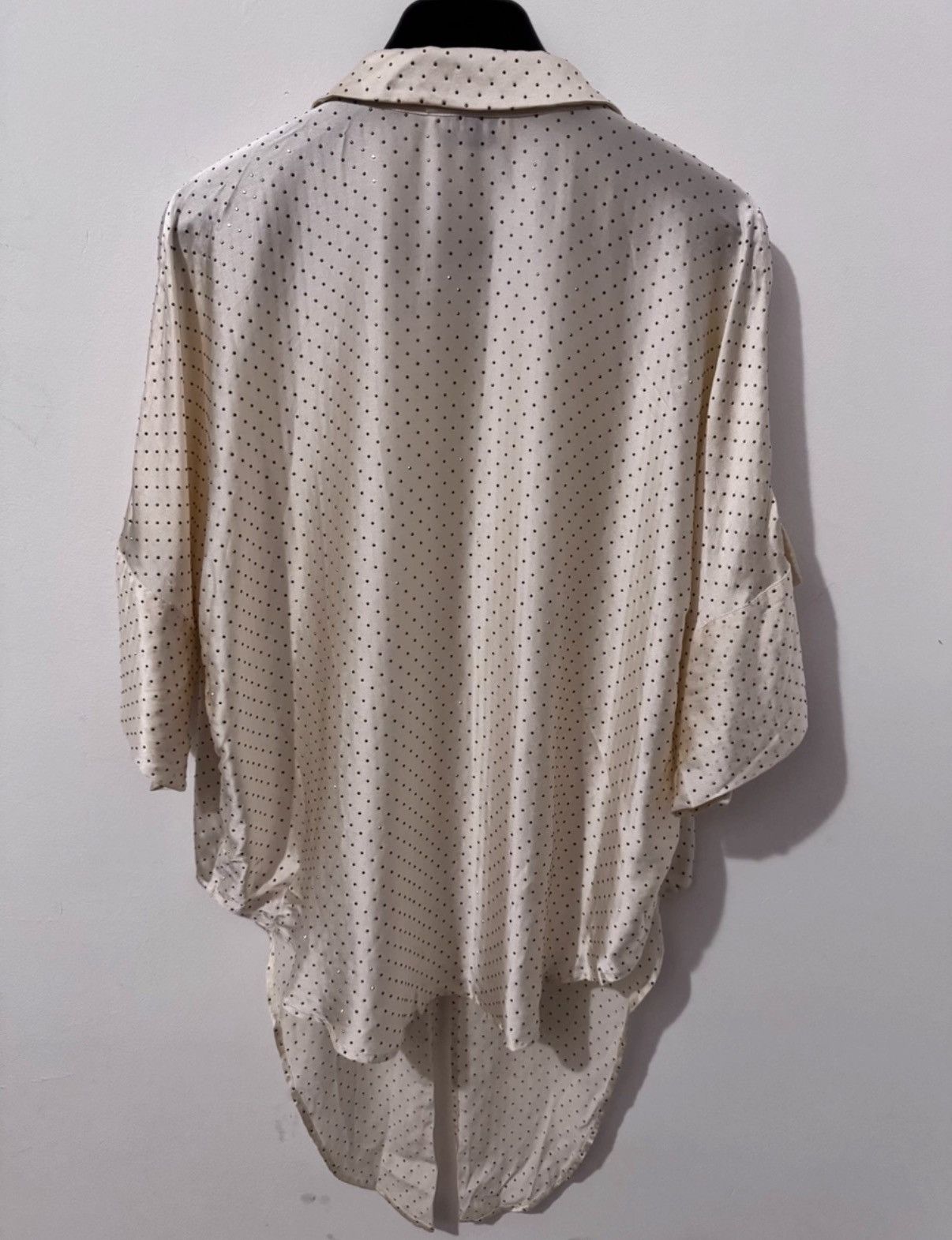 Saint Laurent Paris Saint Laurent 20SS Runway Off-White Silk Full-Studded Shirt Size US XL / EU 56 / 4 - 2 Thumbnail