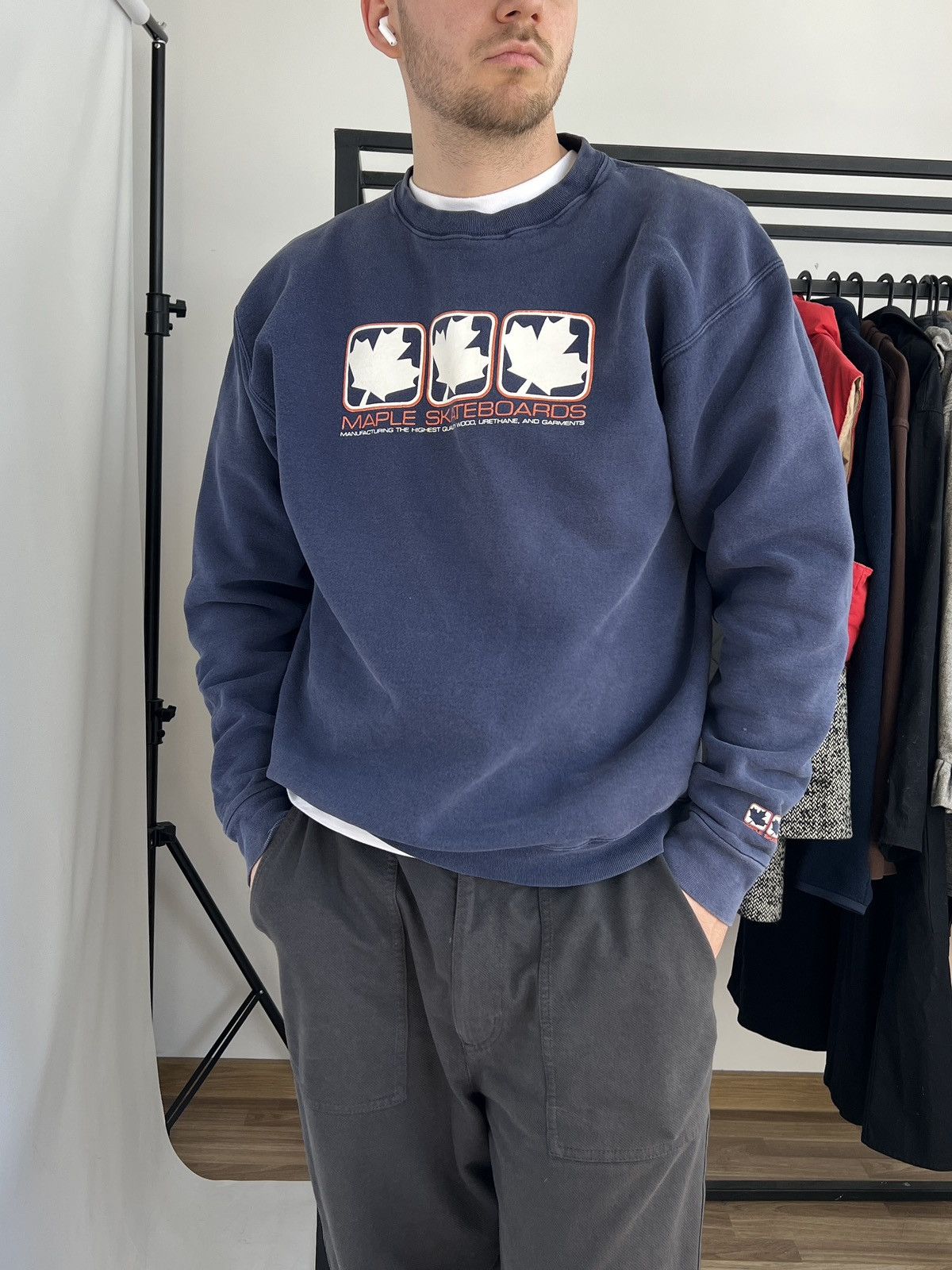 Fruit Of The Loom Vintage Maple Skateboards Cotton Navy Sweatshirt Size XL Size US XL / EU 56 / 4 - 1 Thumbnail