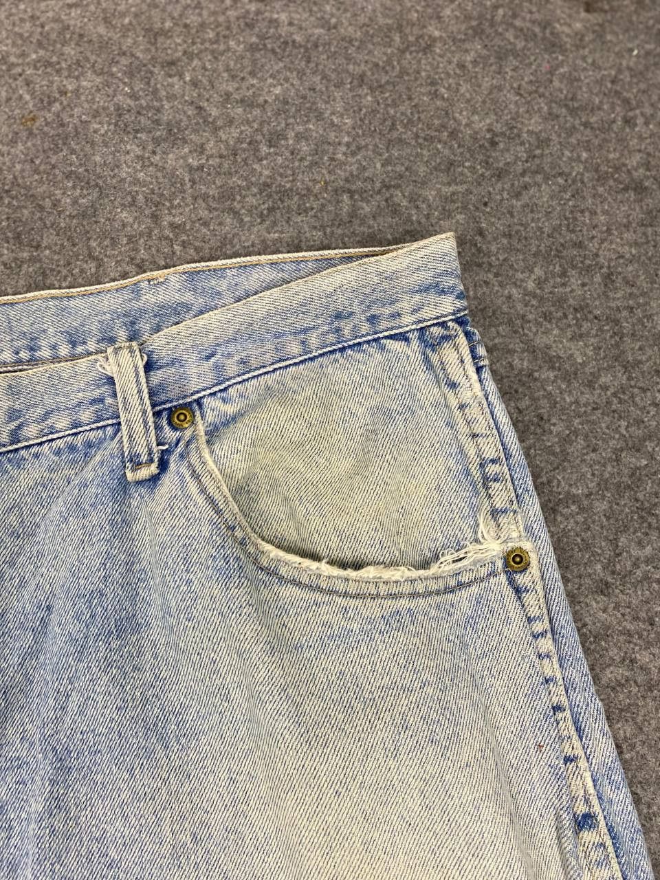 Wrangler vintage wrangler regular fit distressed denim Size US 40 / EU 56 - 9 Thumbnail