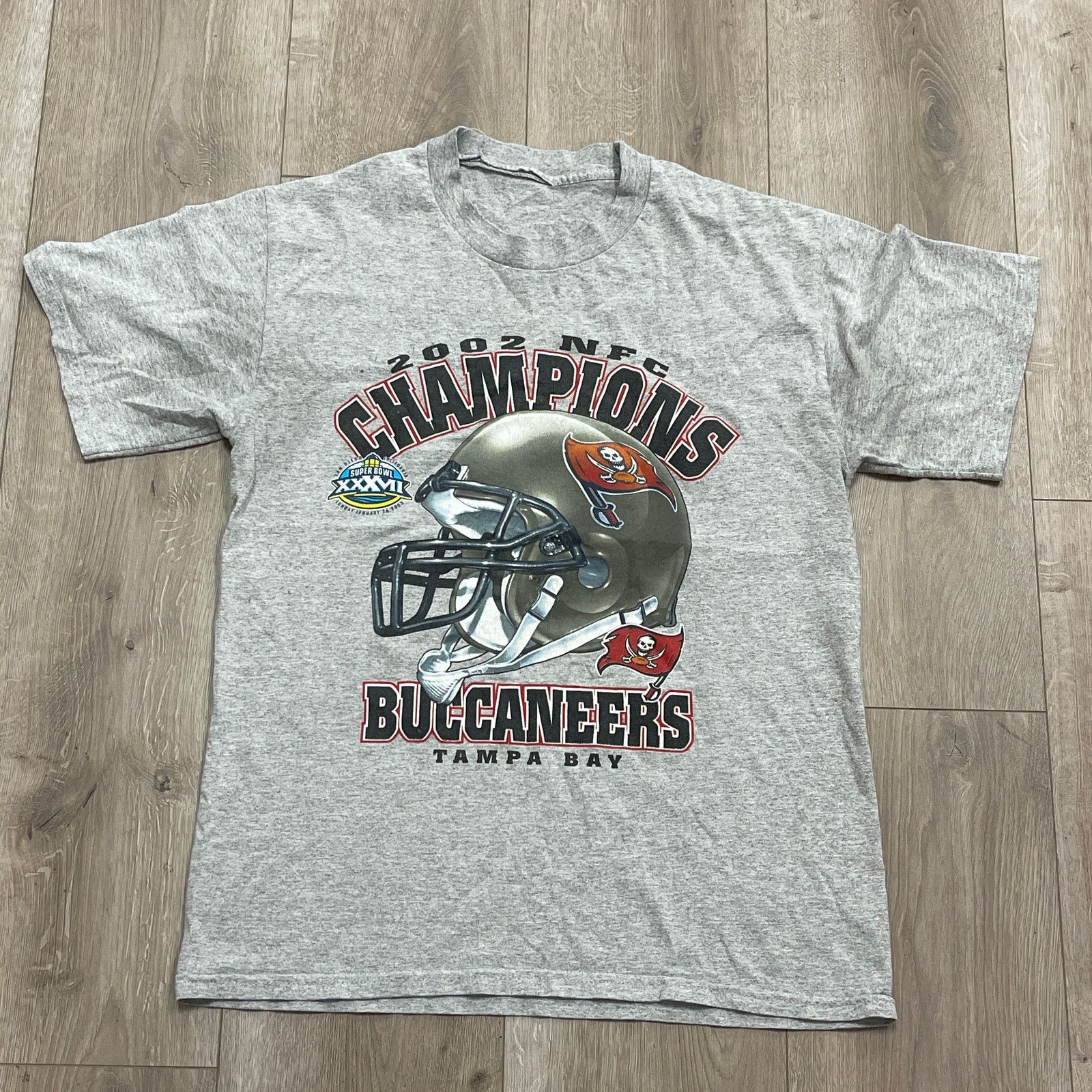 Vintage 2002 Tampa Bay Buccaneers NFC Champions Tee T Shirt Medium Size US M / EU 48-50 / 2 - 1 Thumbnail