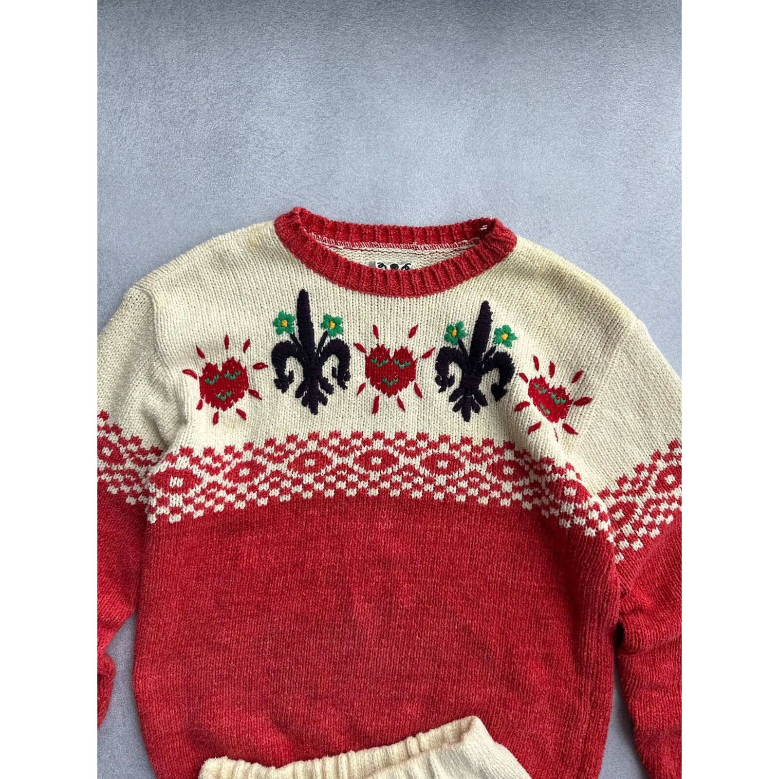 Japanese Brand VTG Japan Tokyo Woman Knitted Hearts Sweater & SkirtSuit Size 26" / US 2 / IT 38 - 5 Thumbnail