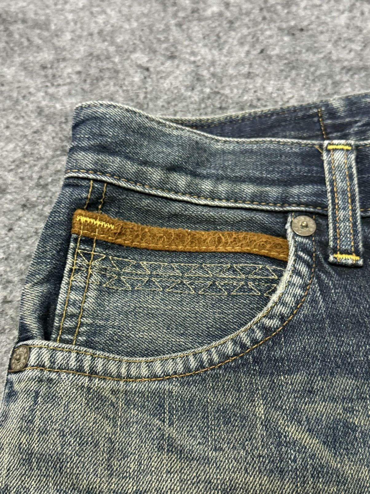 Edwin 2000s Edwin XV Leather Trimmed Muddy Wash Loose Jeans Size US 32 / EU 48 - 16 Thumbnail