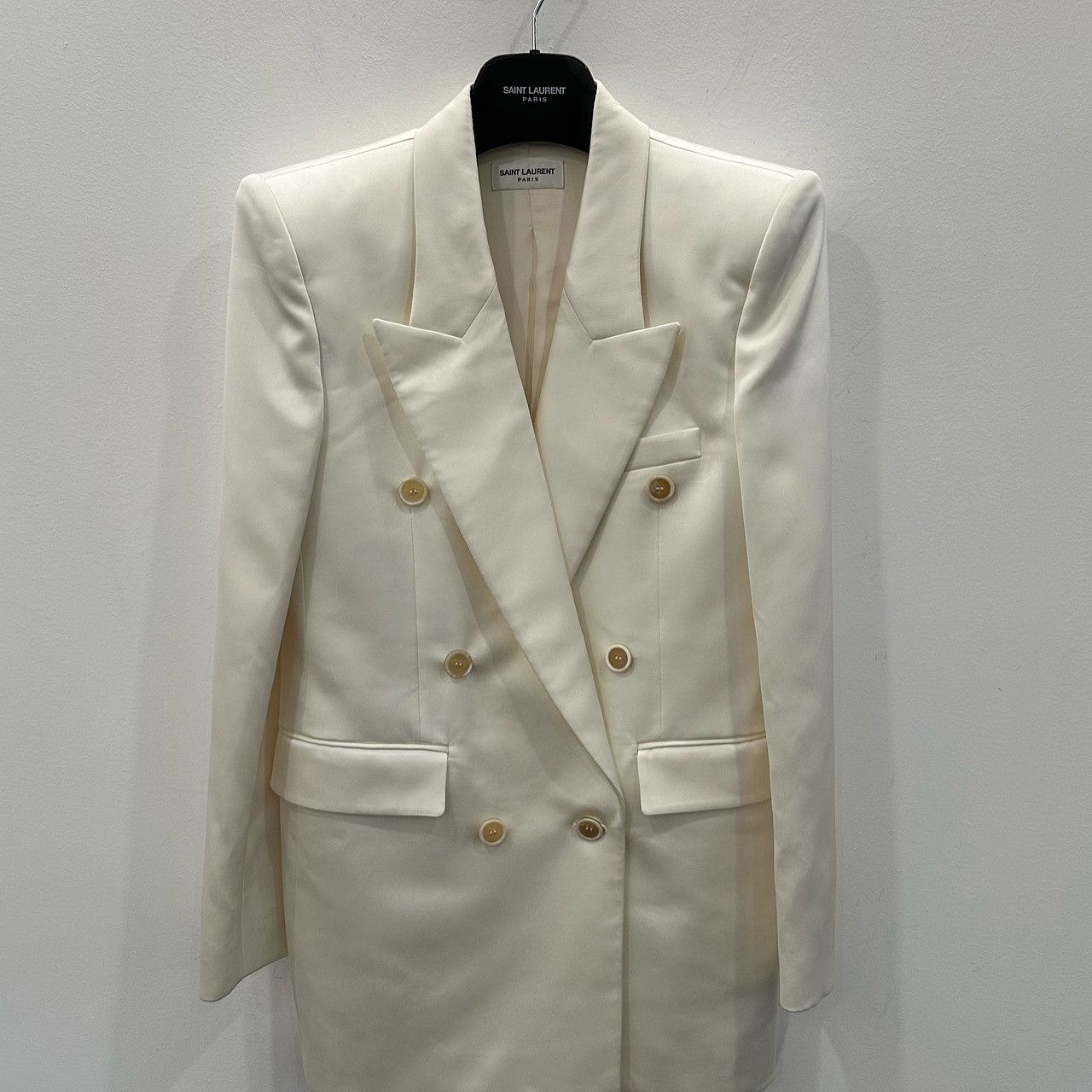 Saint Laurent Paris Saint Laurent Silk Double Breasted Blazer Size 38 Size S / US 4 / IT 40 - 1 Thumbnail