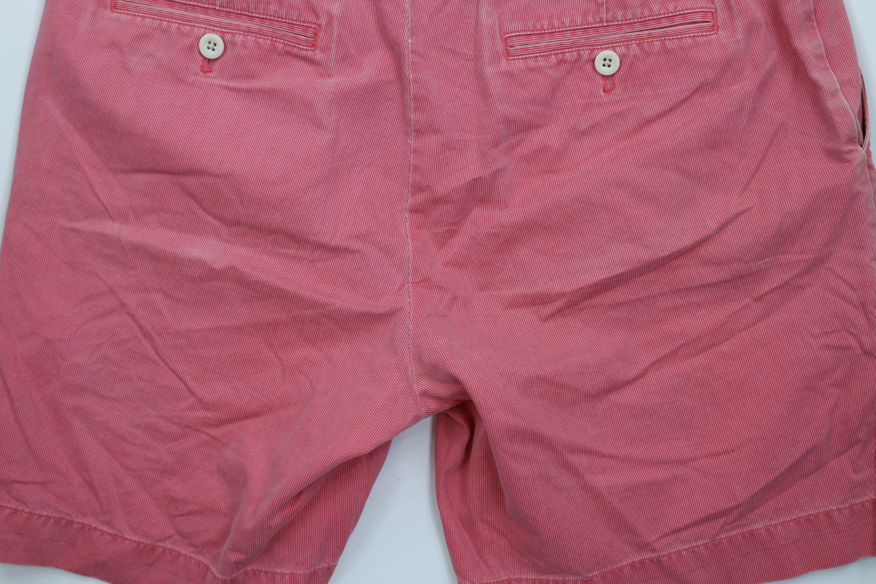 Vineyard Vines Vineyard Vines Ribbed Micro Corduroy Chino Shorts Red Size US 34 / EU 50 - 12 Thumbnail
