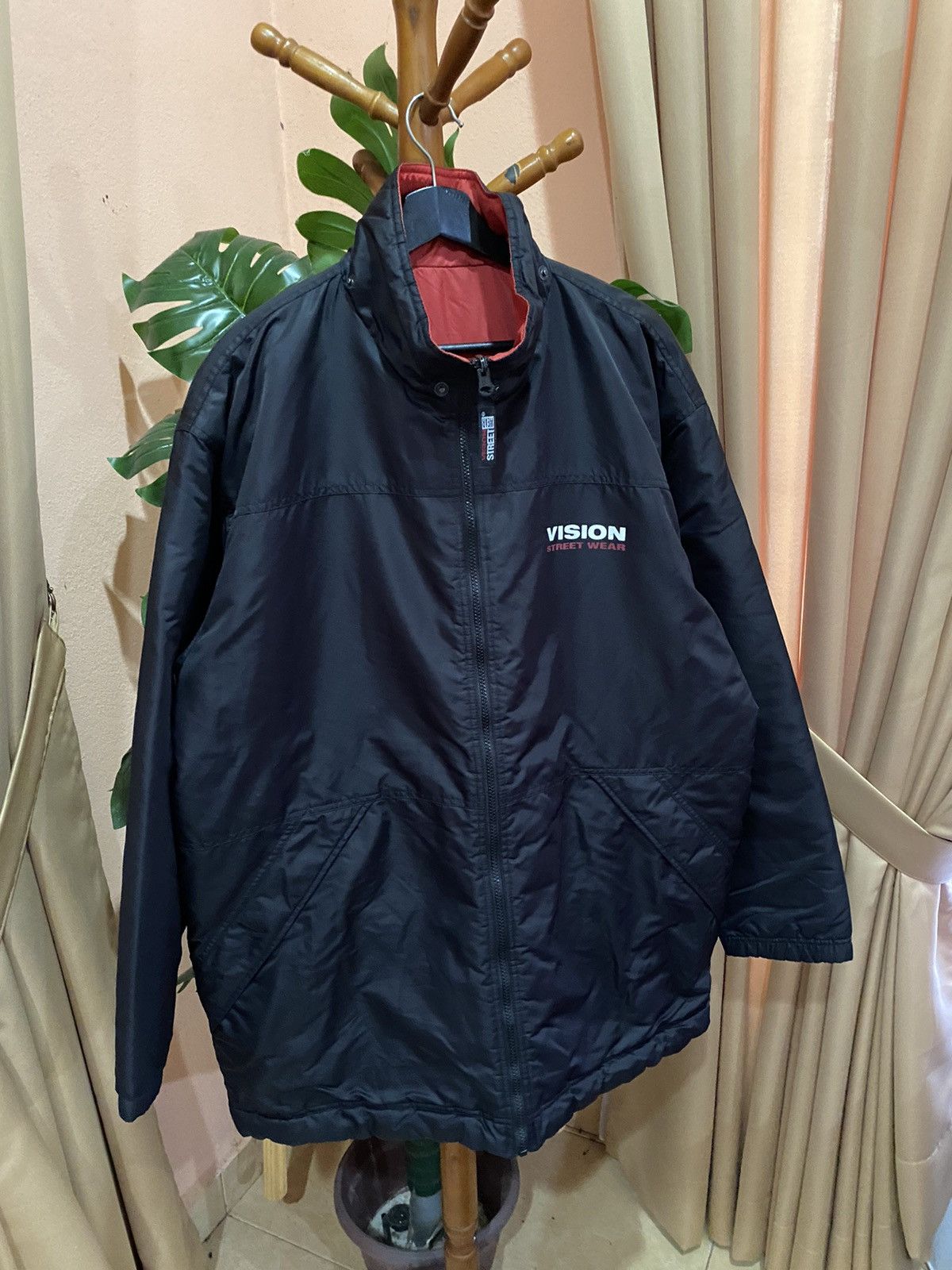 Vision Streetwear VINTAGE VISION STREETWEAR RED PUFFER QUILTED JACKET Size US L / EU 52-54 / 3 - 12 Thumbnail