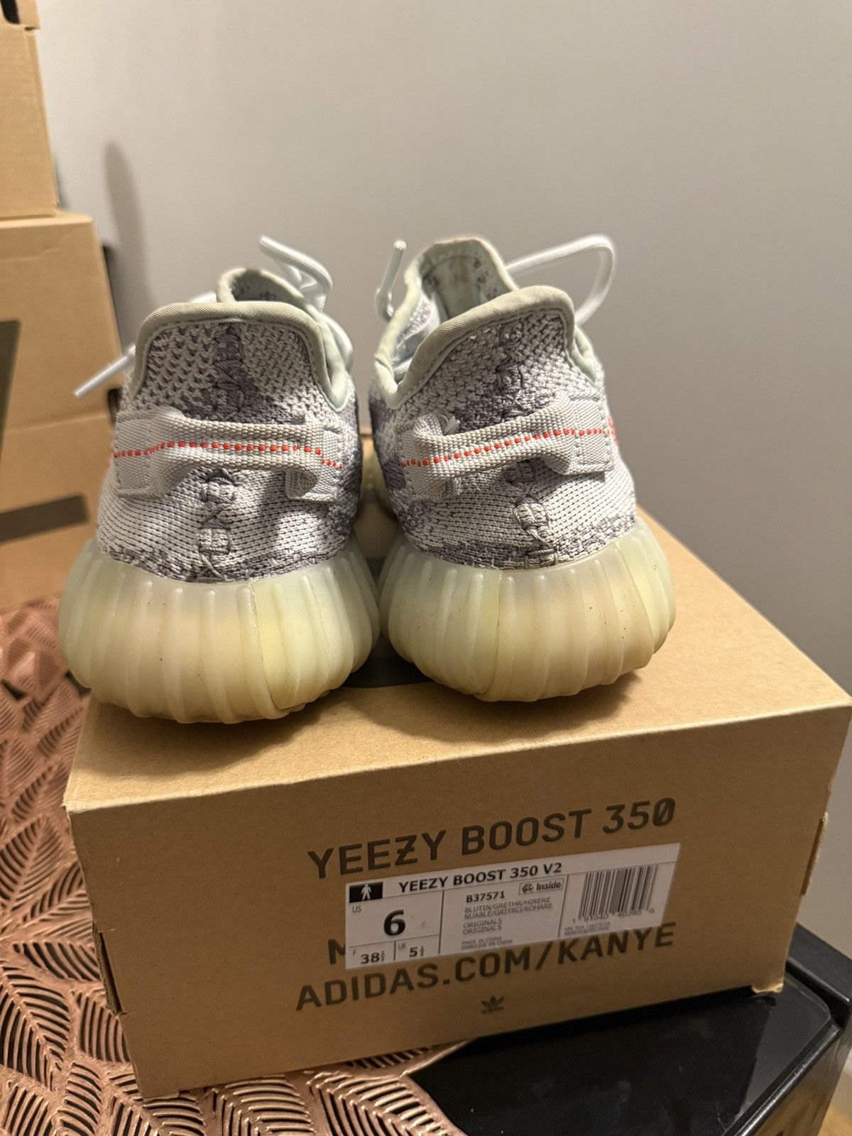 Adidas Adidas Yeezy 350v2 blue tints Size US 6 / EU 39 - 3 Thumbnail
