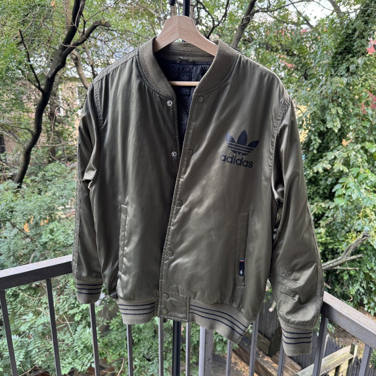 Adidas 2004 Adidas Thrashed Faded Distressed Jacket ERD Grunge Size US S / EU 44-46 / 1 - 2 Thumbnail