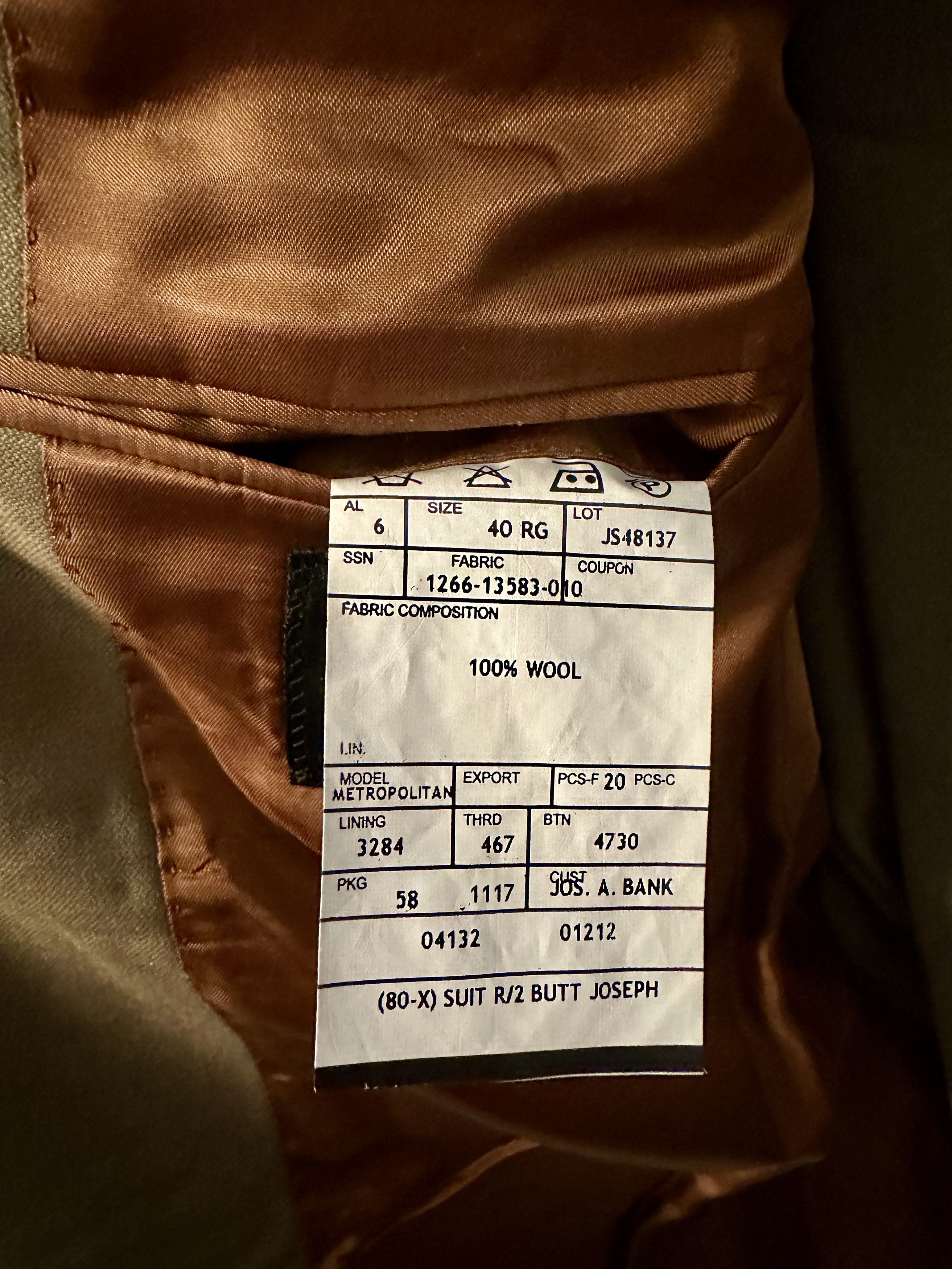 Jos. A. Bank JoS. A. Bank 100% Wool Slim 2 Piece Suit Size 40R - 4 Thumbnail