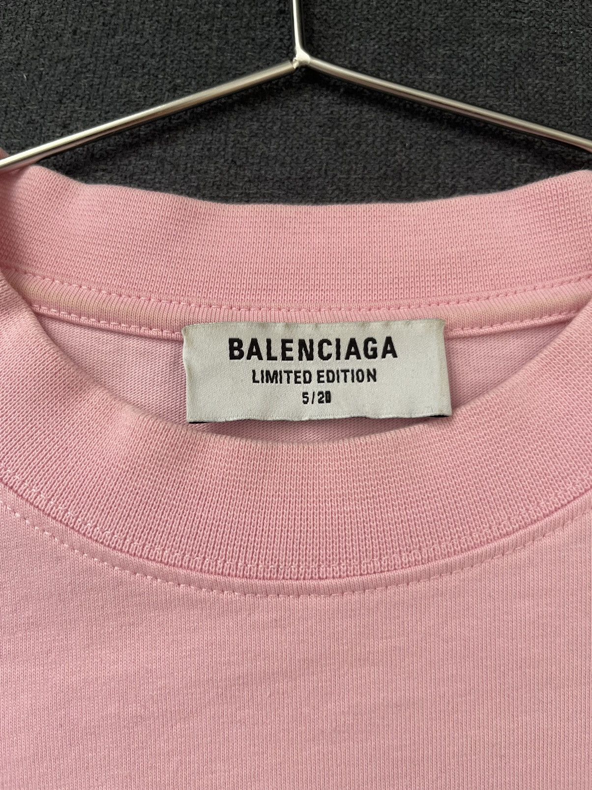 Balenciaga Balenciaga East Hampton Tee Size US M / EU 48-50 / 2 - 2 Thumbnail