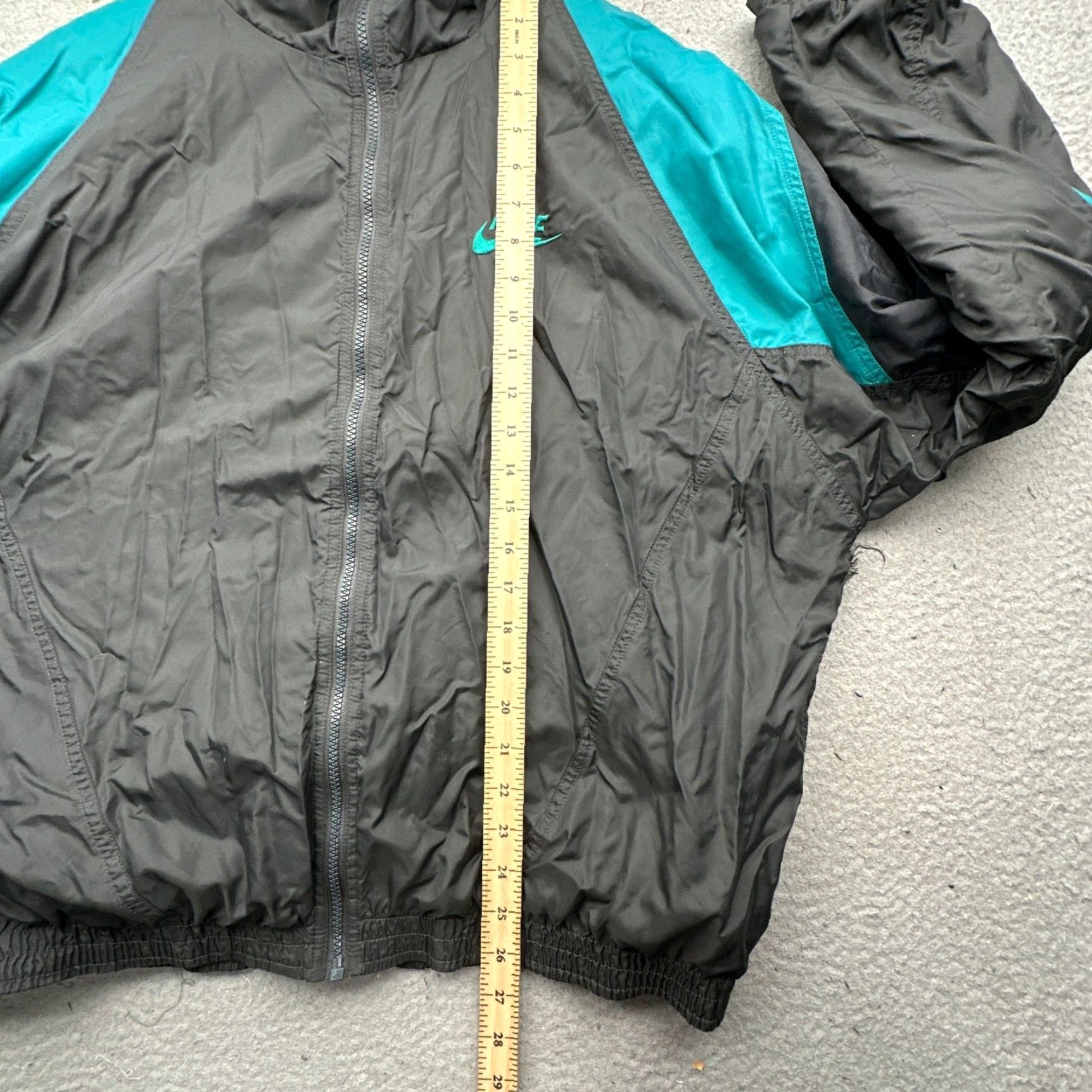 Nike VINTAGE 90s Nike Lined Teal Black Full Zip Windbreaker Jacket Mens Large Logo Size US L / EU 52-54 / 3 - 4 Thumbnail